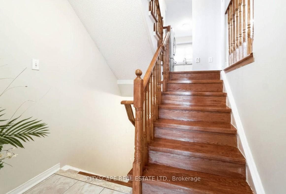 1480 Britannia Road Unit 82 photo 11