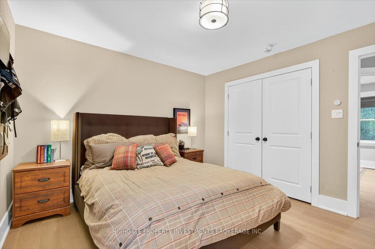 75 Dundonald Street photo 21