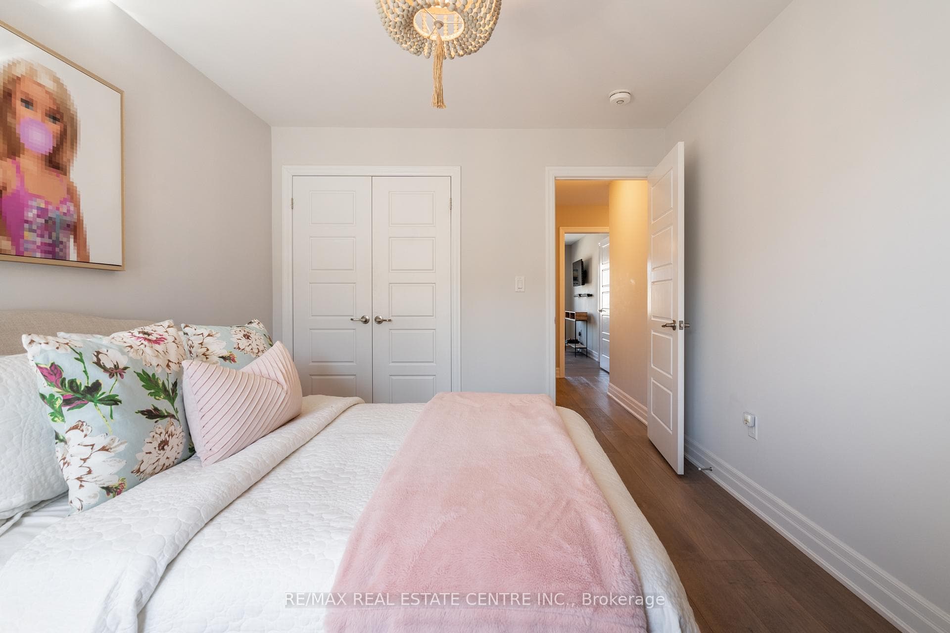271 Wisteria Way photo 22