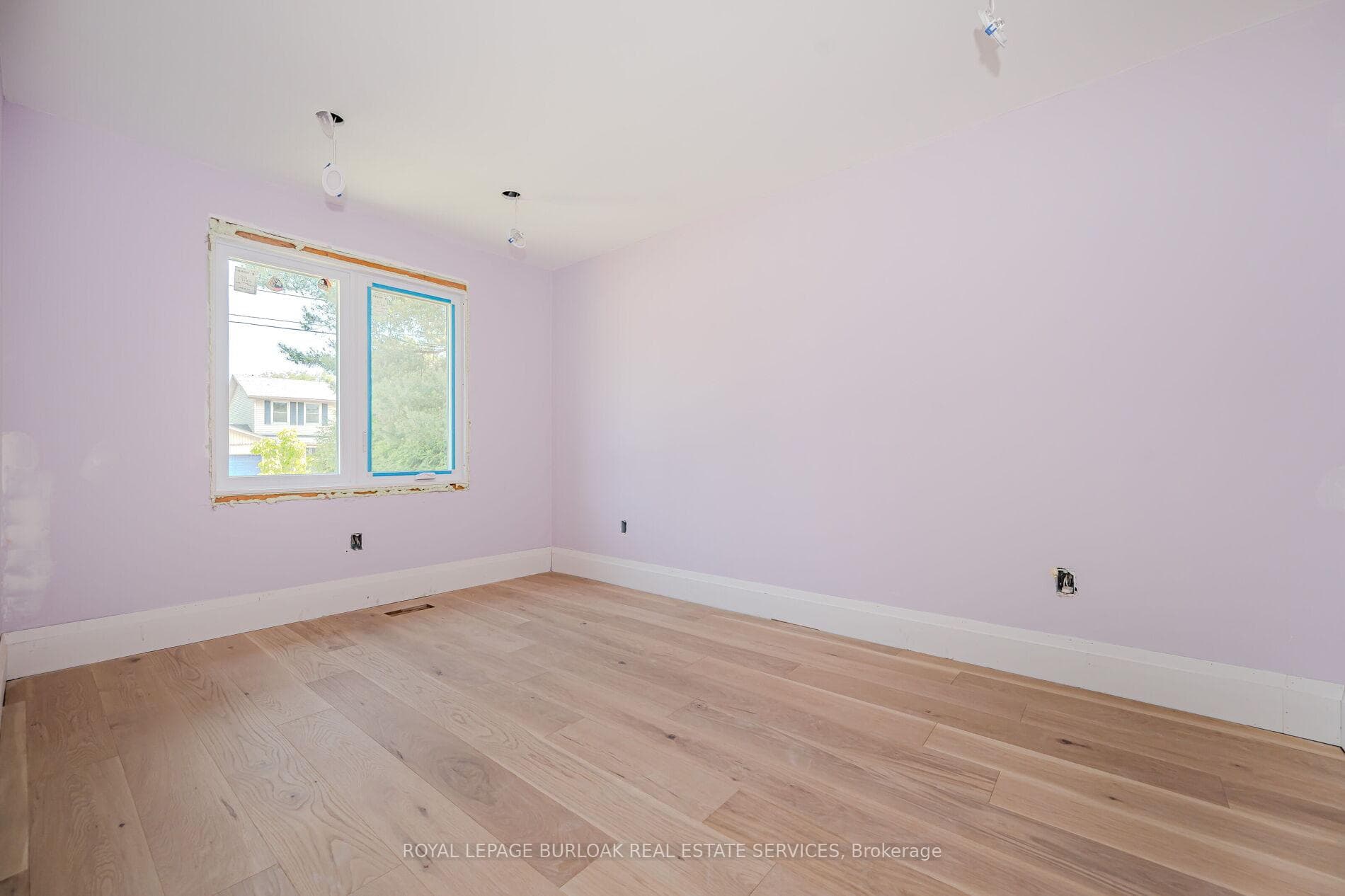 640 Dynes Road photo 24