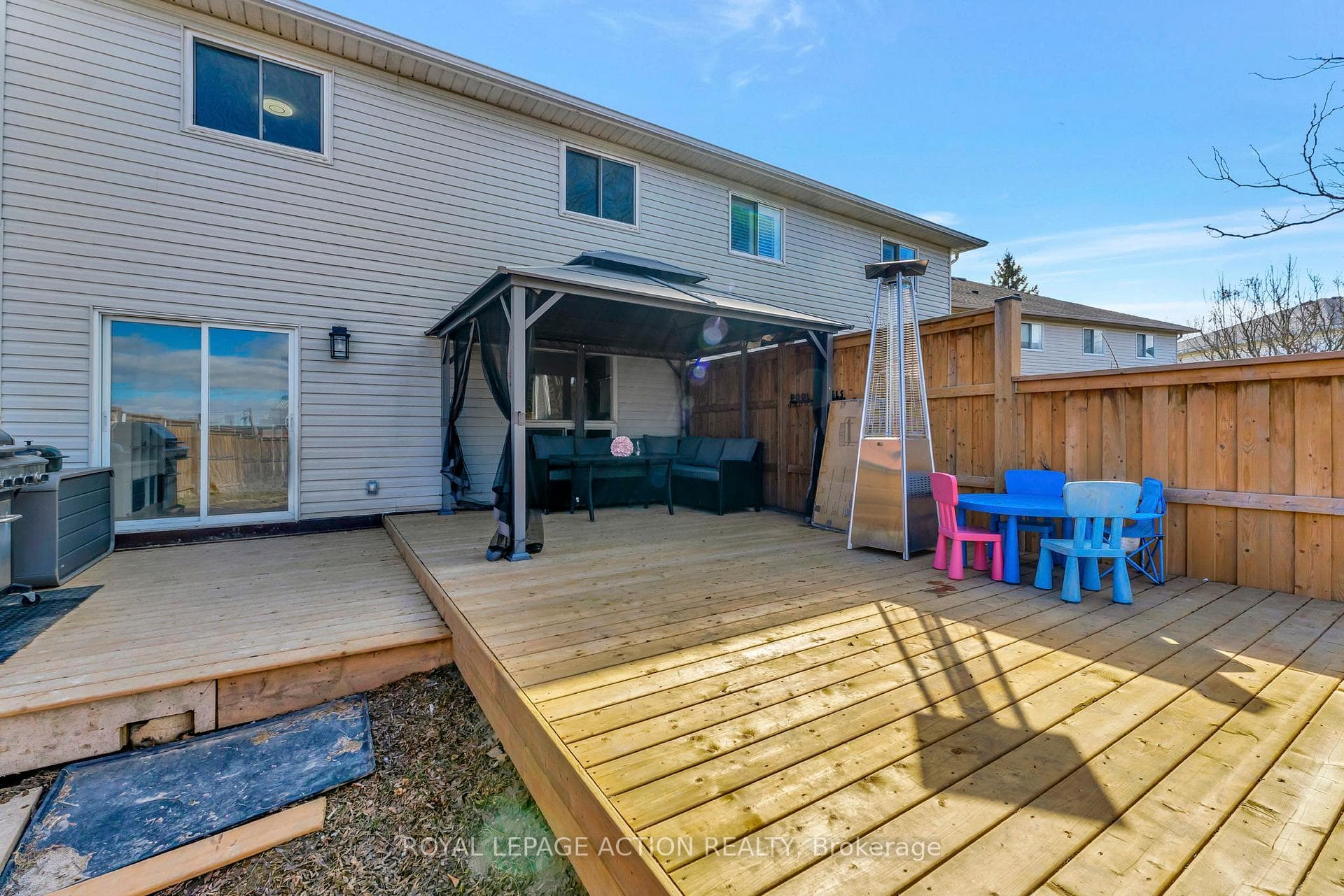 10 Scottacres Boulevard photo 28