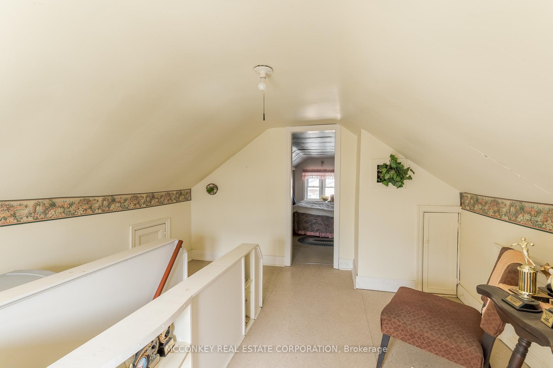 499 Brioux Avenue photo 17
