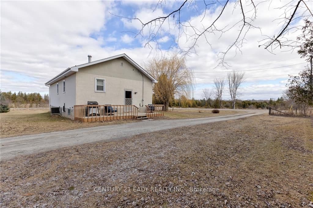 1021 BULGER Road photo 22