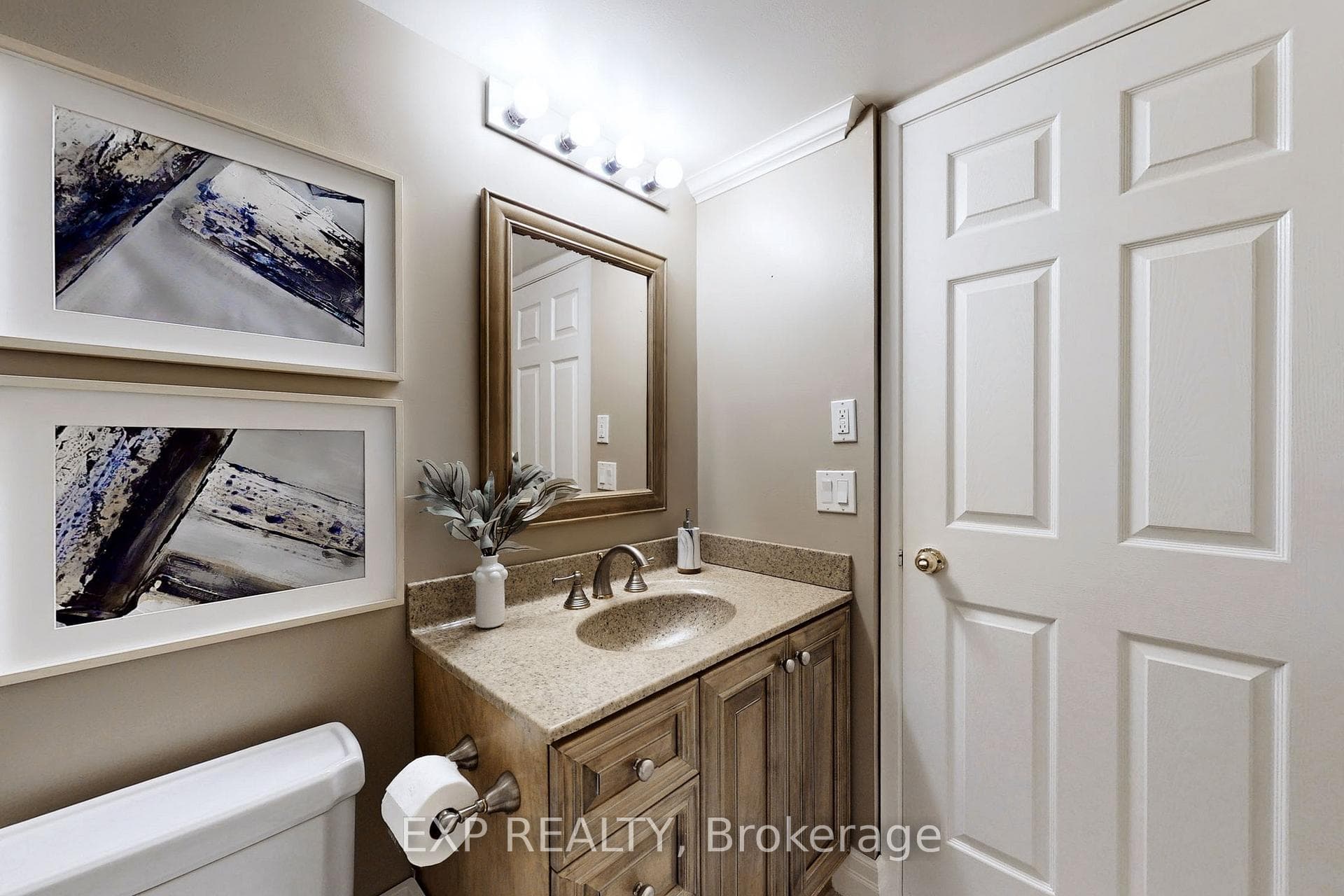 Main bathroom