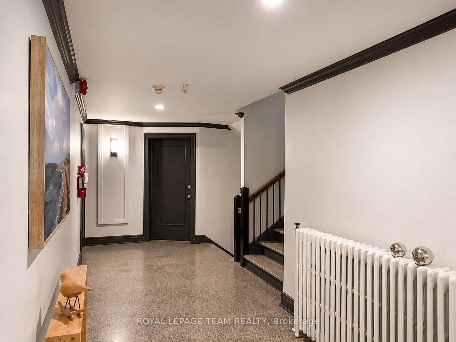 612 Bank Street Unit 14 photo 4