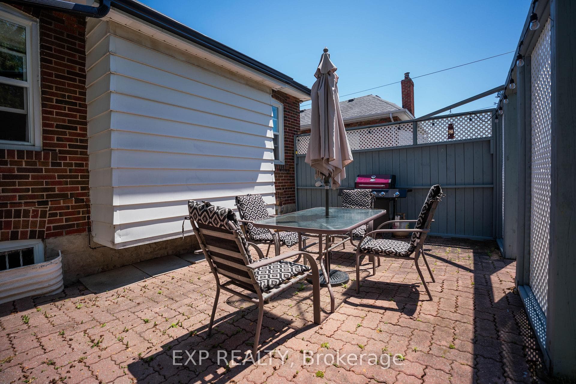 56 Gladstone Avenue photo 43