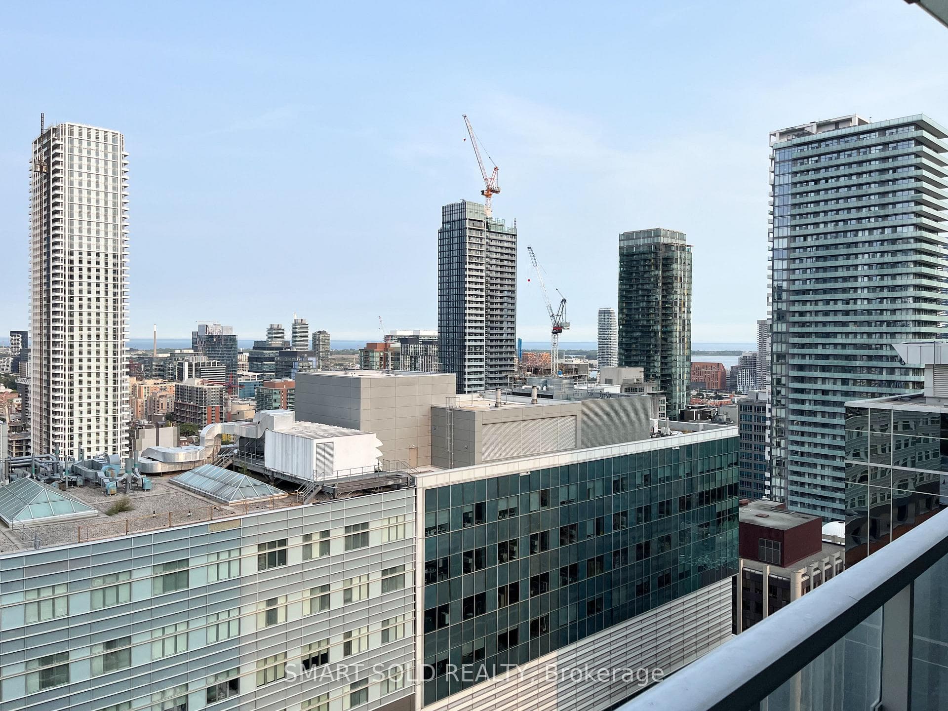 197 Yonge Street Unit 2403 photo 11