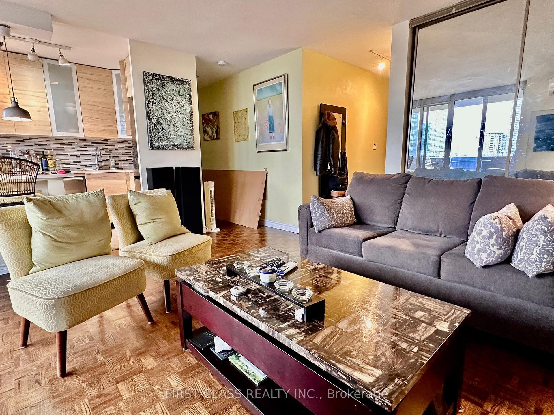 40 Homewood Avenue Unit 2007 photo 5