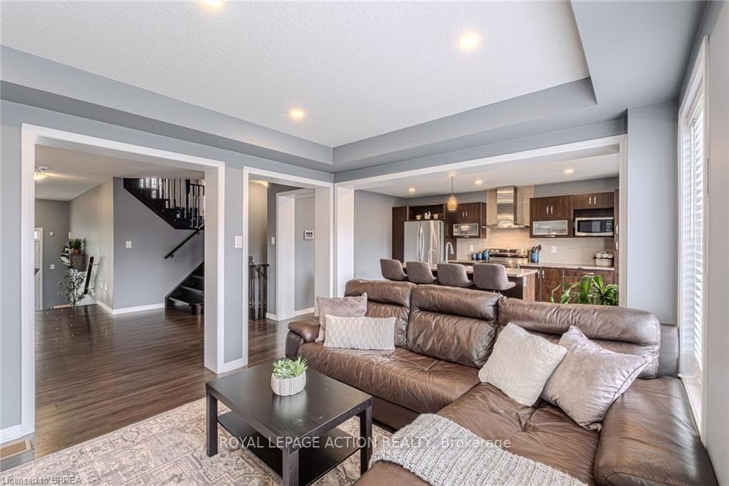 20 Carroll Lane photo 8