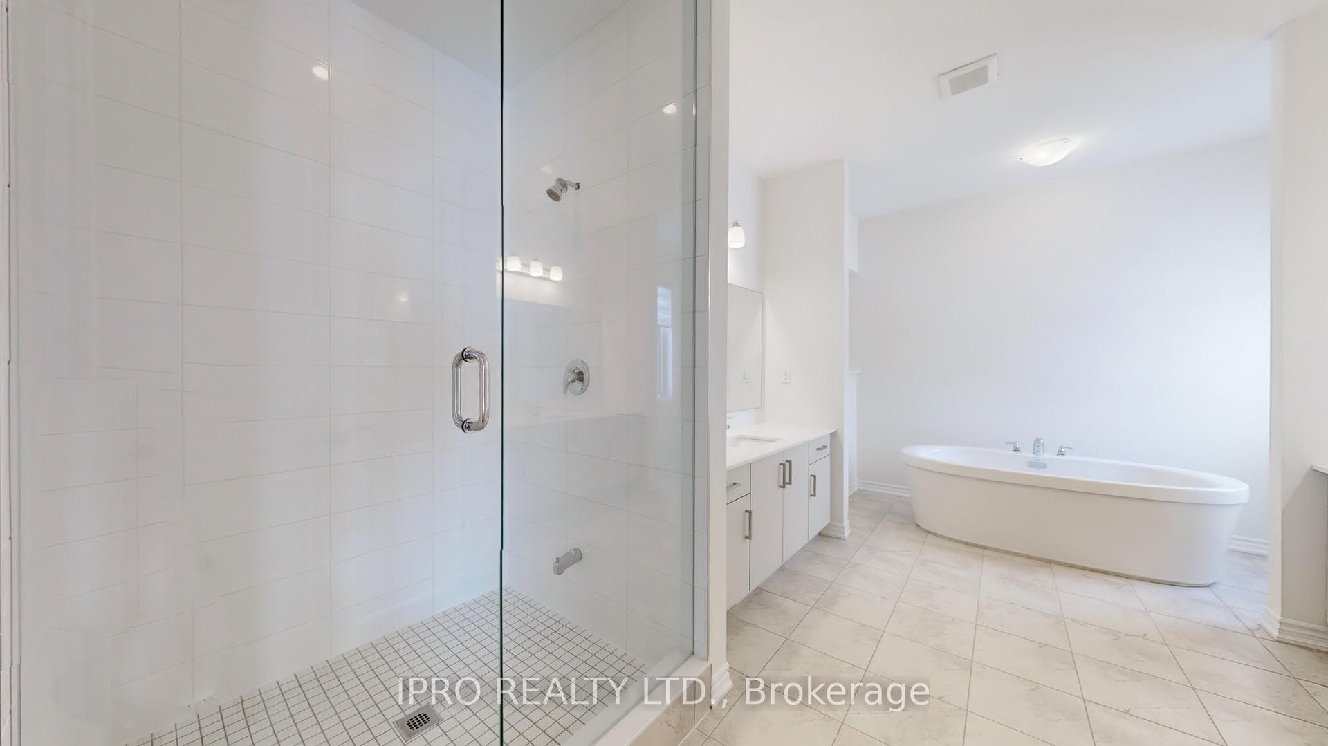 55 Deepwood Crescent photo 30