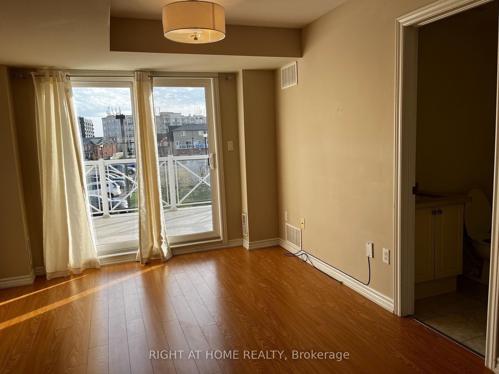 1380 Costigan Road Unit 128 photo 5