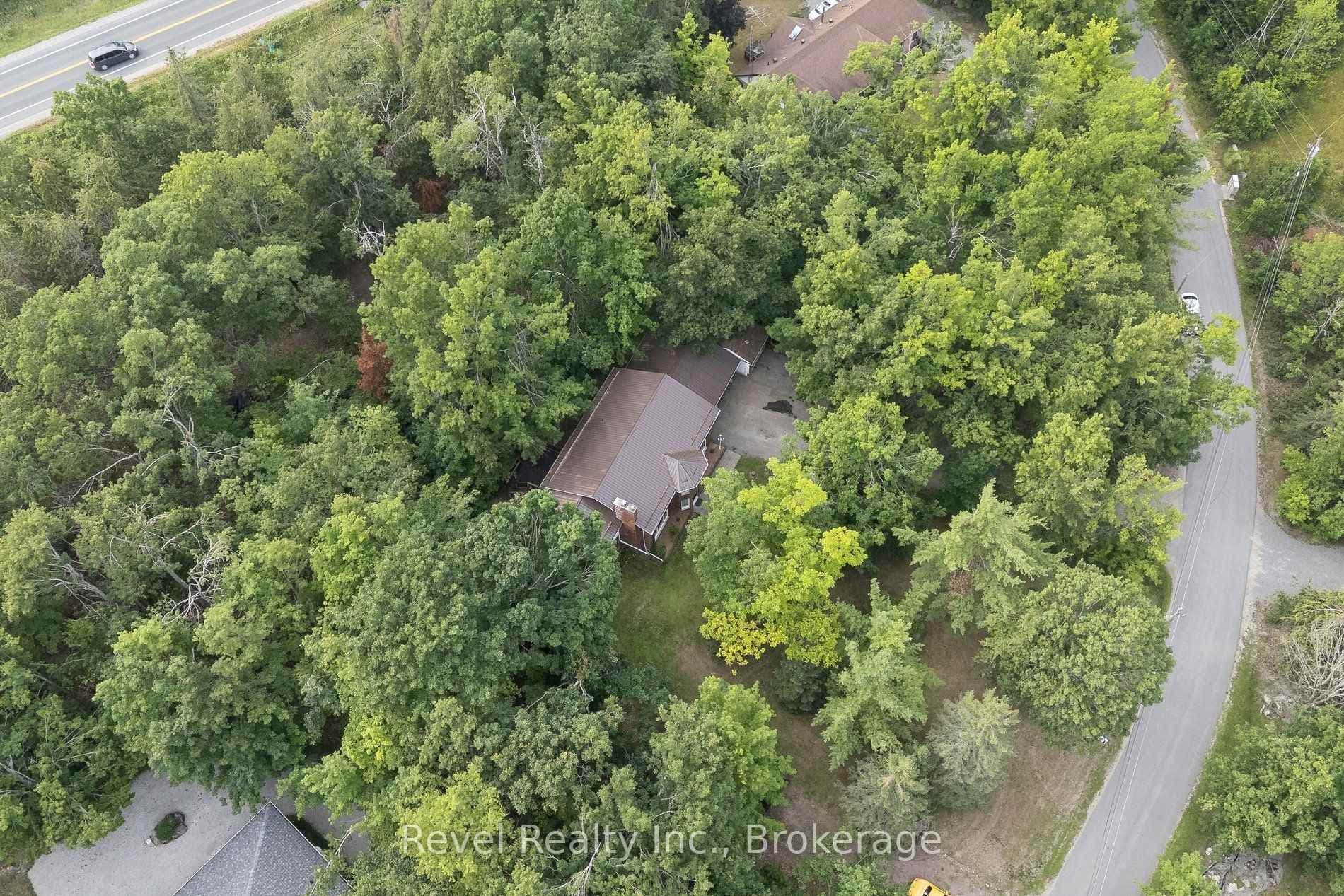 18 Bessie Avenue photo 49