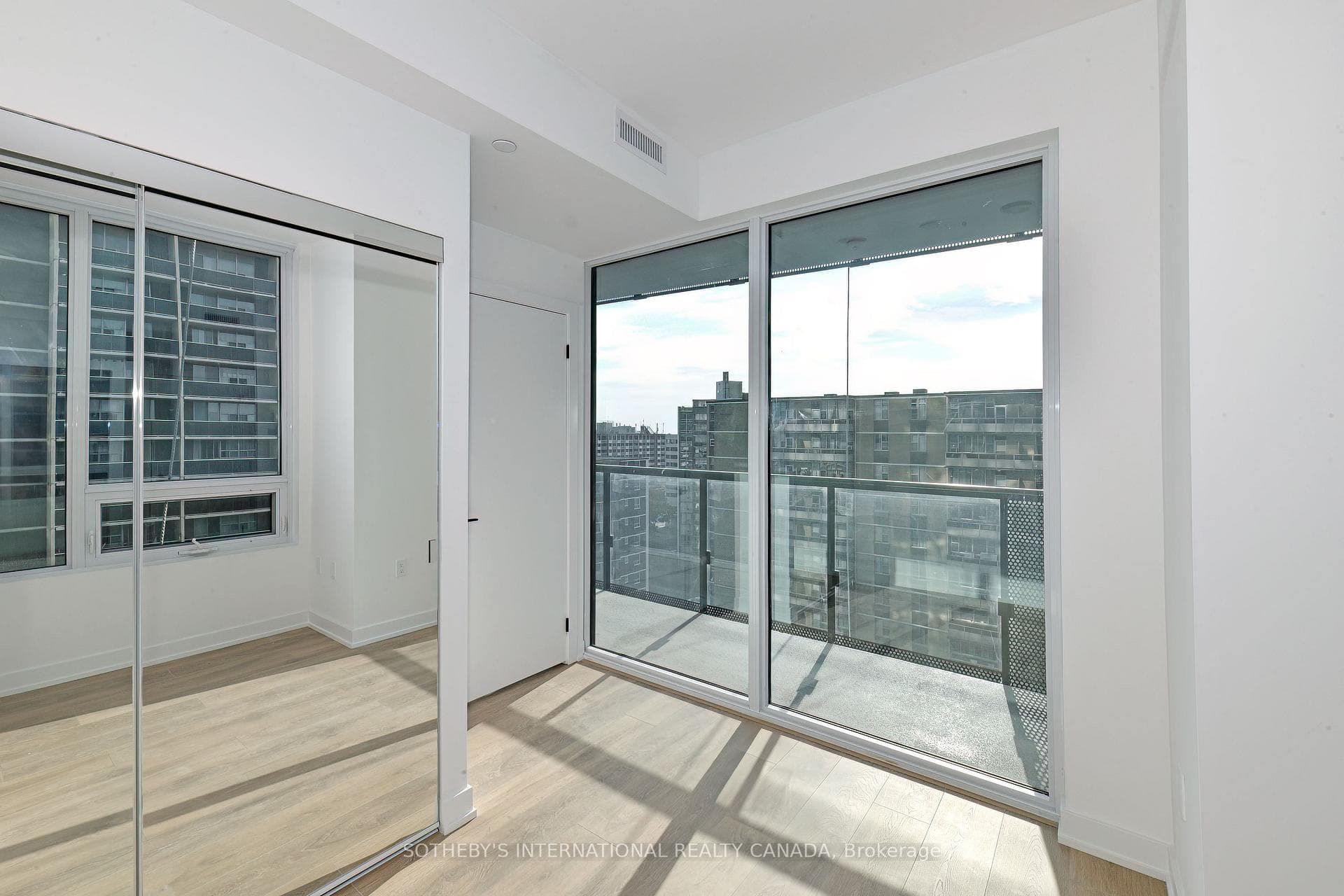 127 Broadway Avenue Unit 1102S photo 16