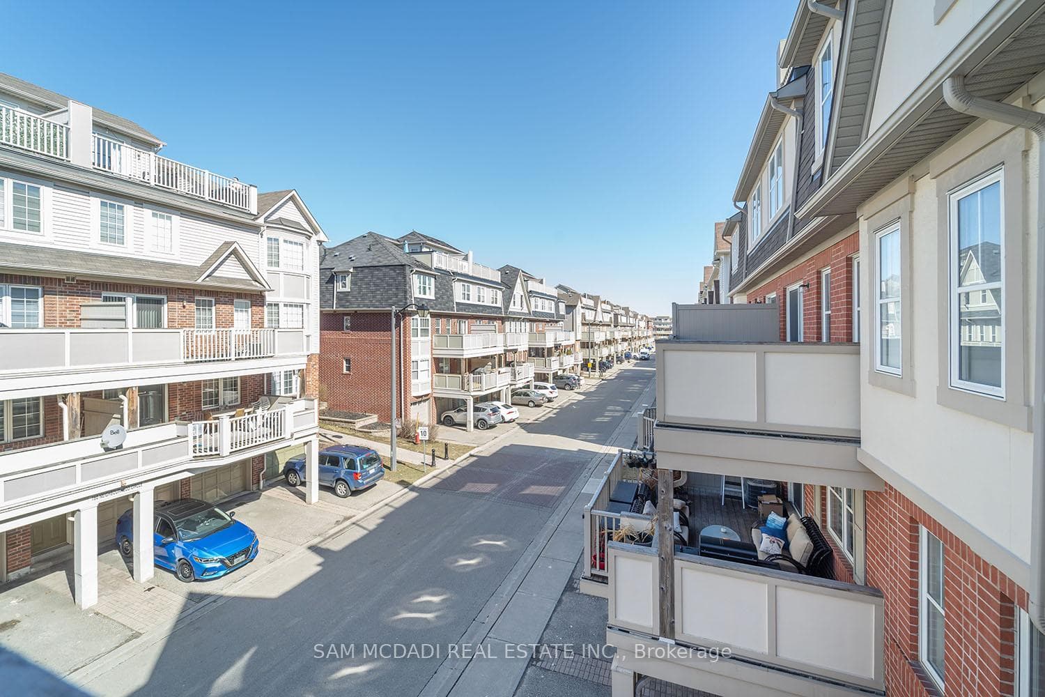 639 Dundas Street Unit 2 photo 12
