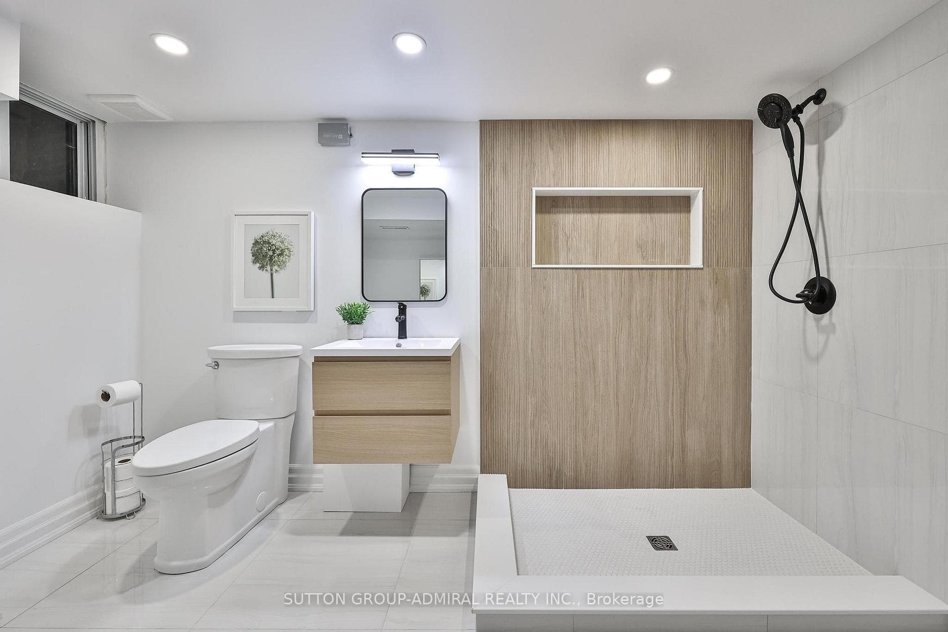 256 Torresdale Avenue photo 39