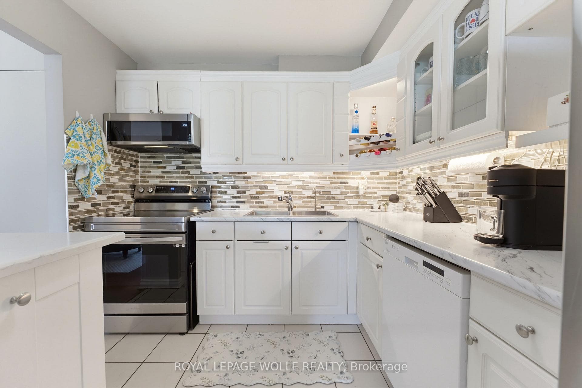 48 Guerin Avenue photo 13