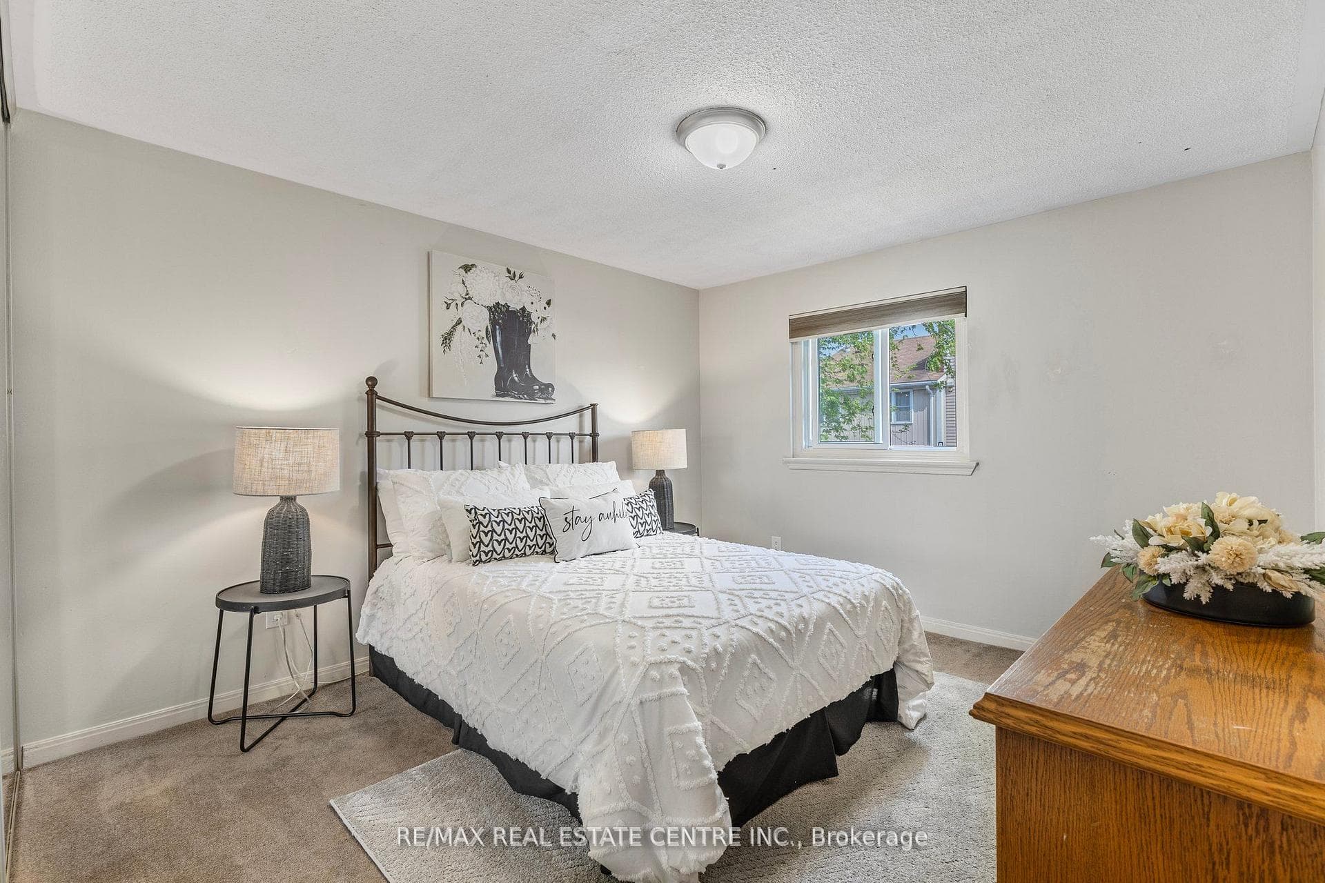 24 Nottawasaga Crescent photo 24