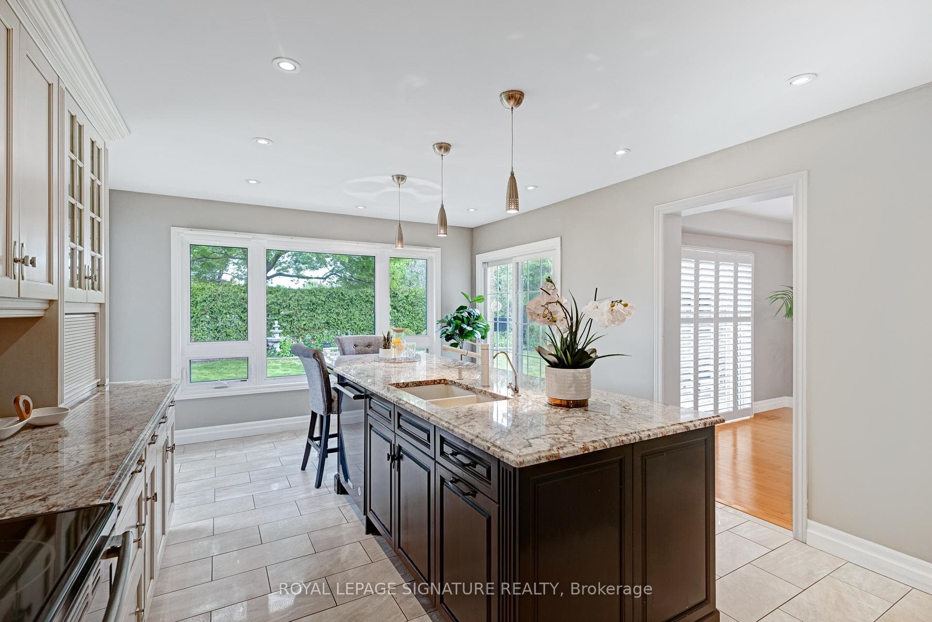 3095 Tours Road photo 13
