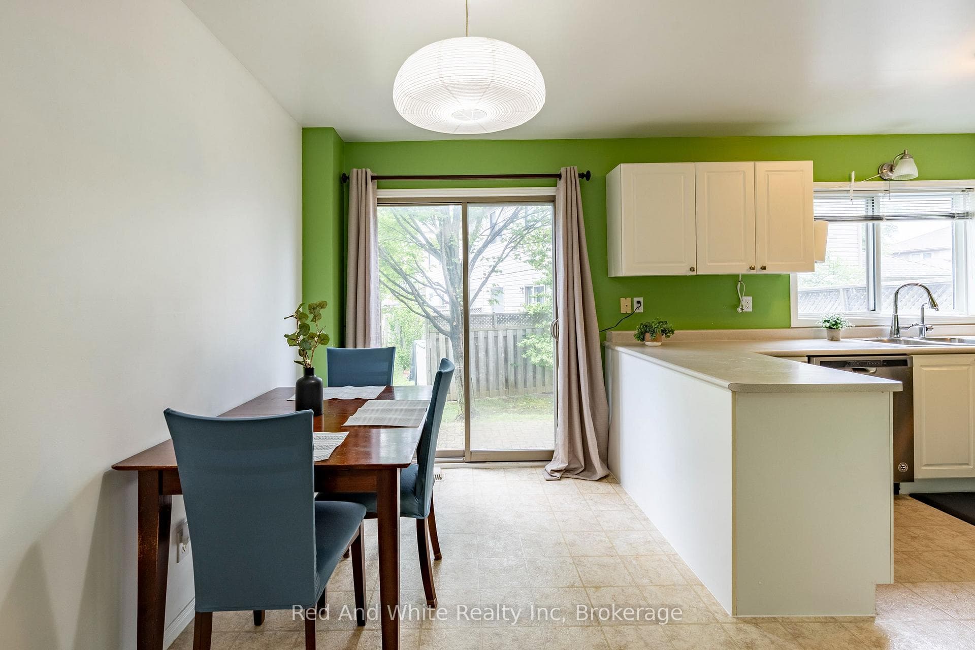 230 Blackhorne Drive Unit 24 photo 9
