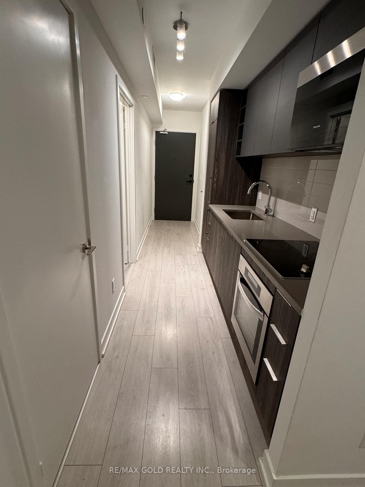 2031 Kennedy Road Unit 2822 photo 3