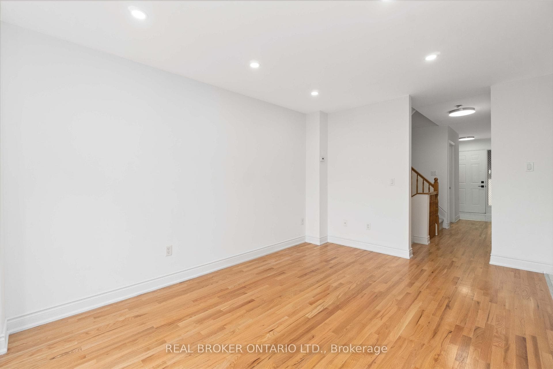 3 A Southpark Drive photo 13