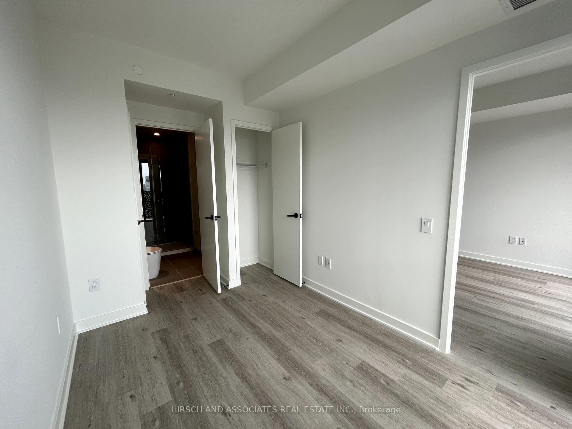 55 Charles Street Unit 3104 photo 26
