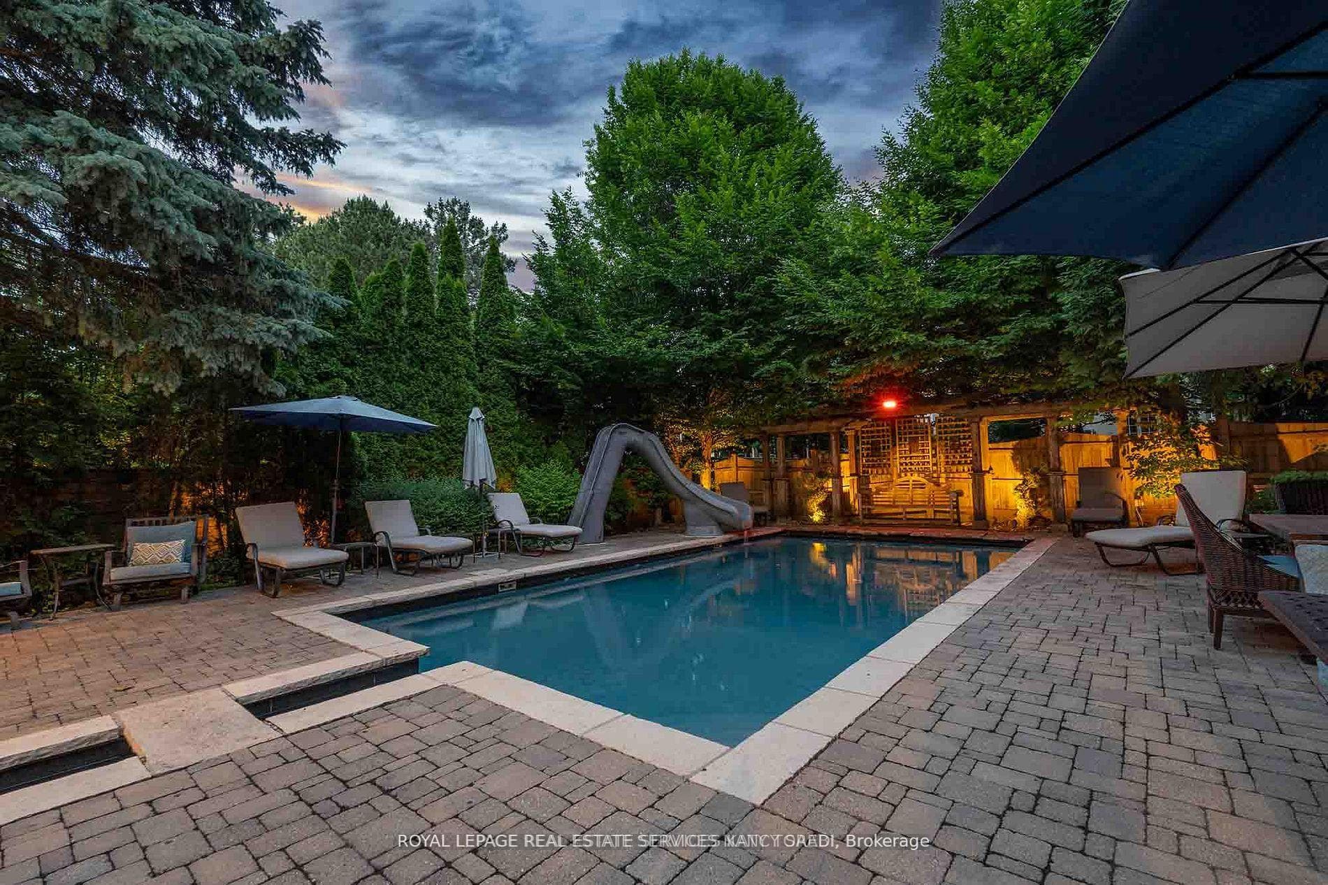 135 Buckingham Avenue photo 37