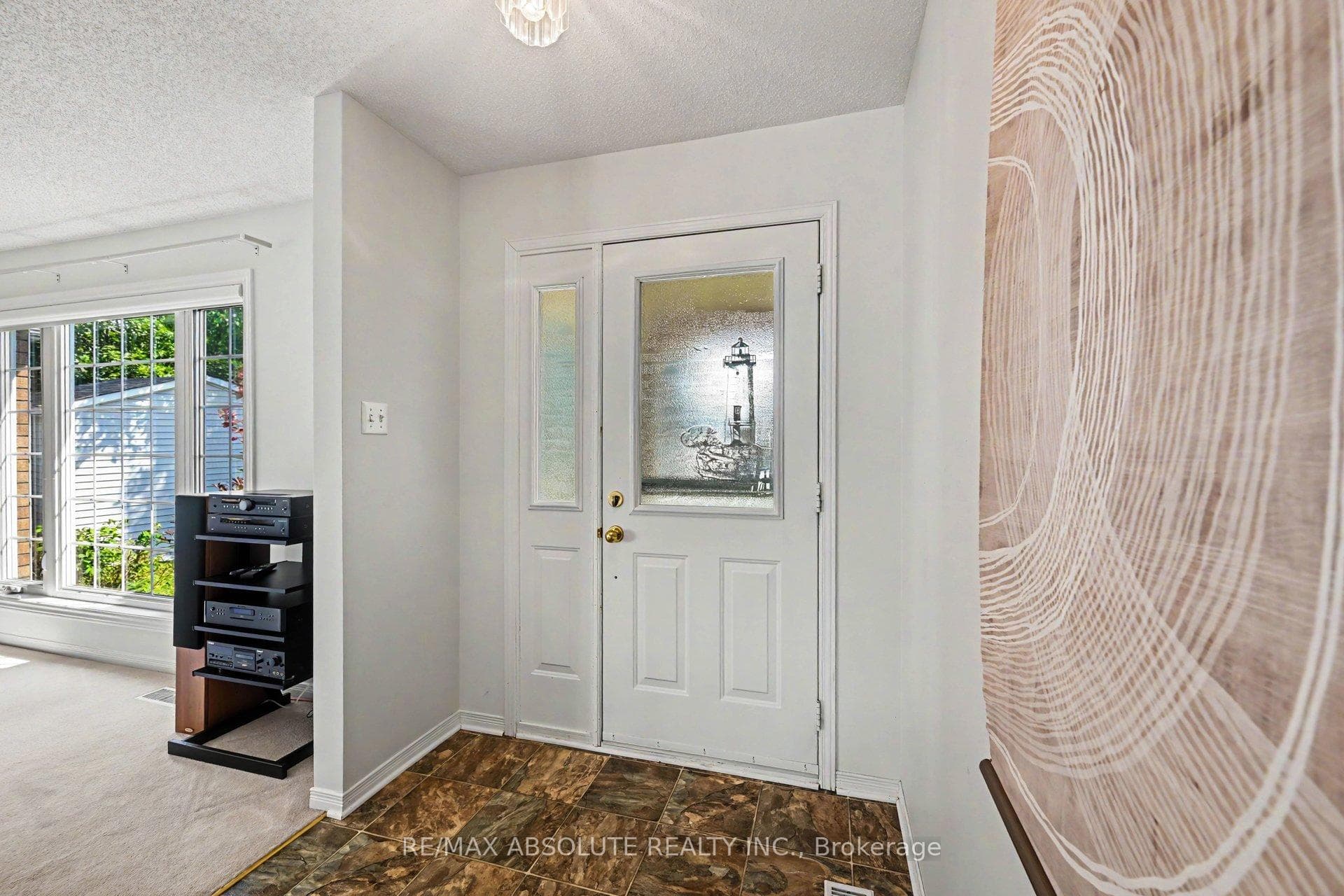 1 River Ridge Crescent photo 2