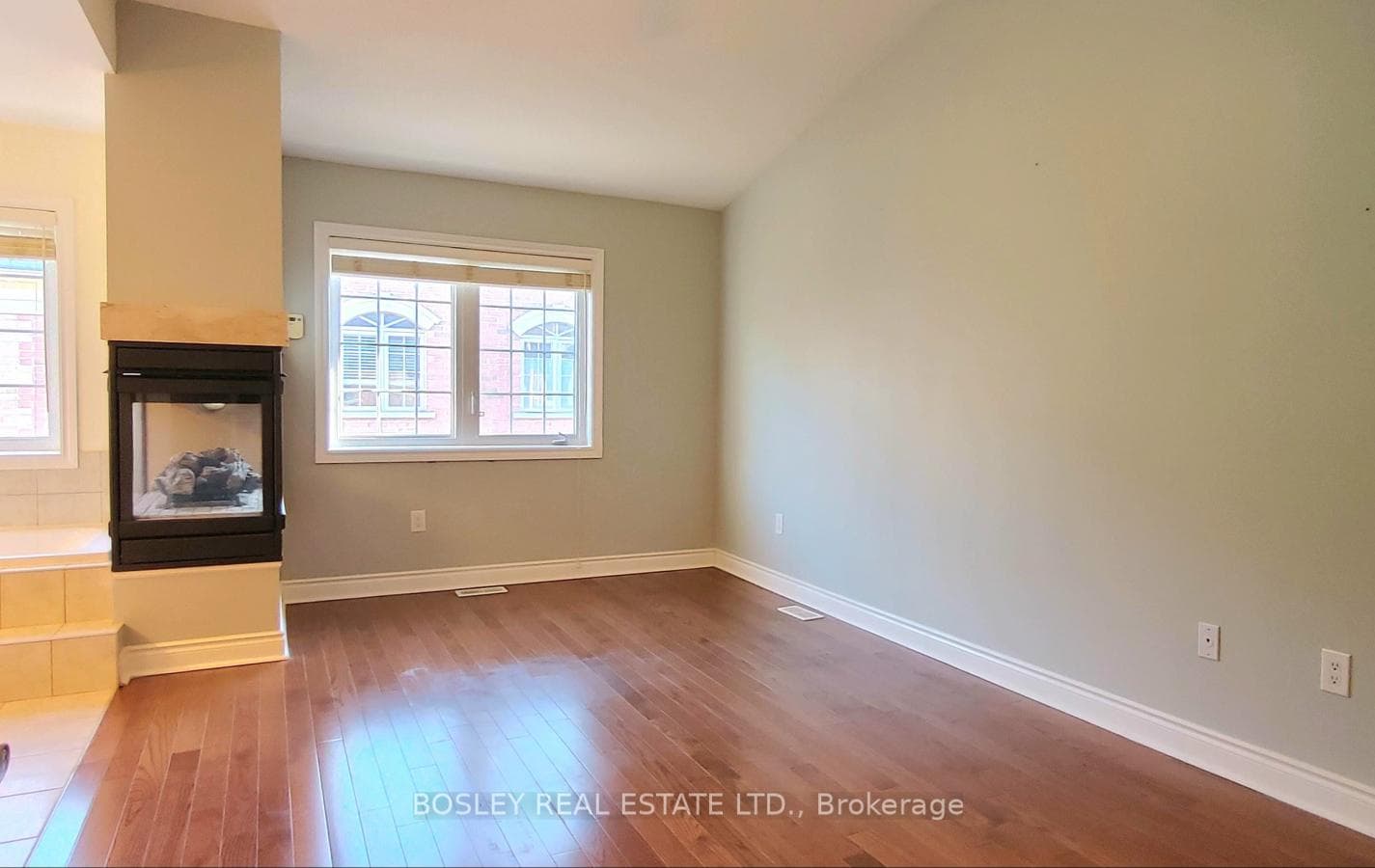 8 Brighton Place Unit 29 photo 5