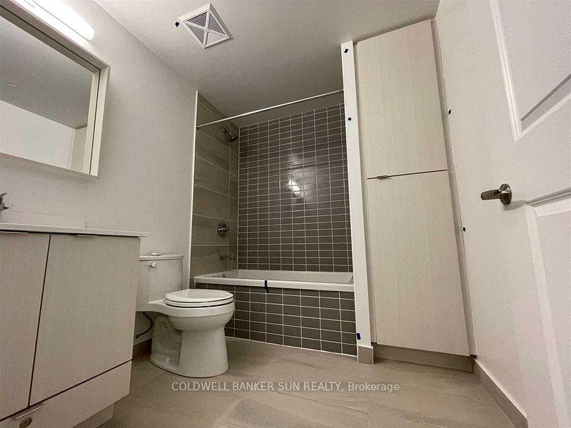 4675 Metcalfe Avenue Unit 705 photo 8