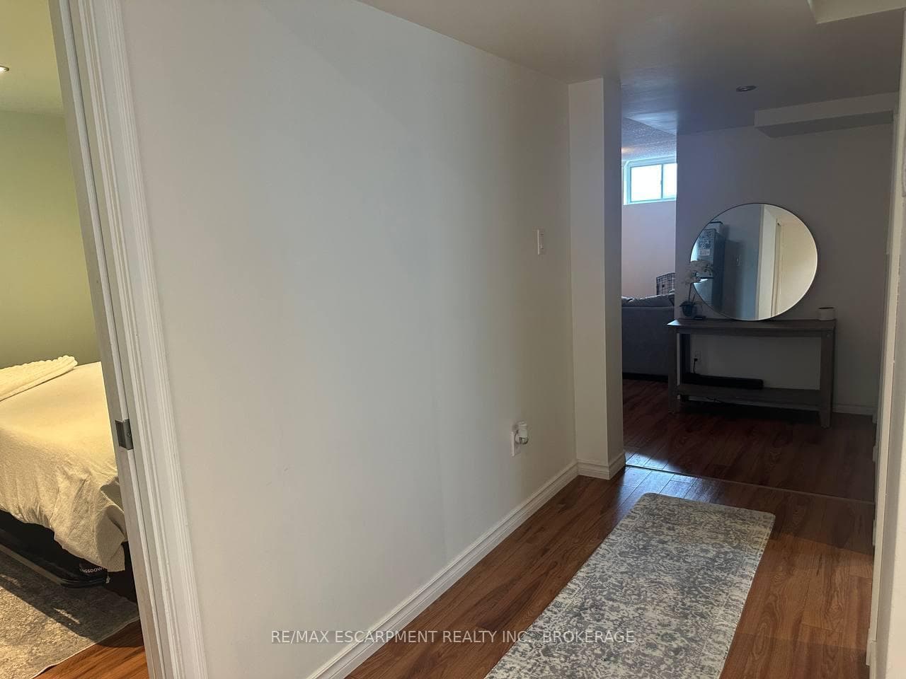 253 EAST 44TH Street Unit Lower photo 4