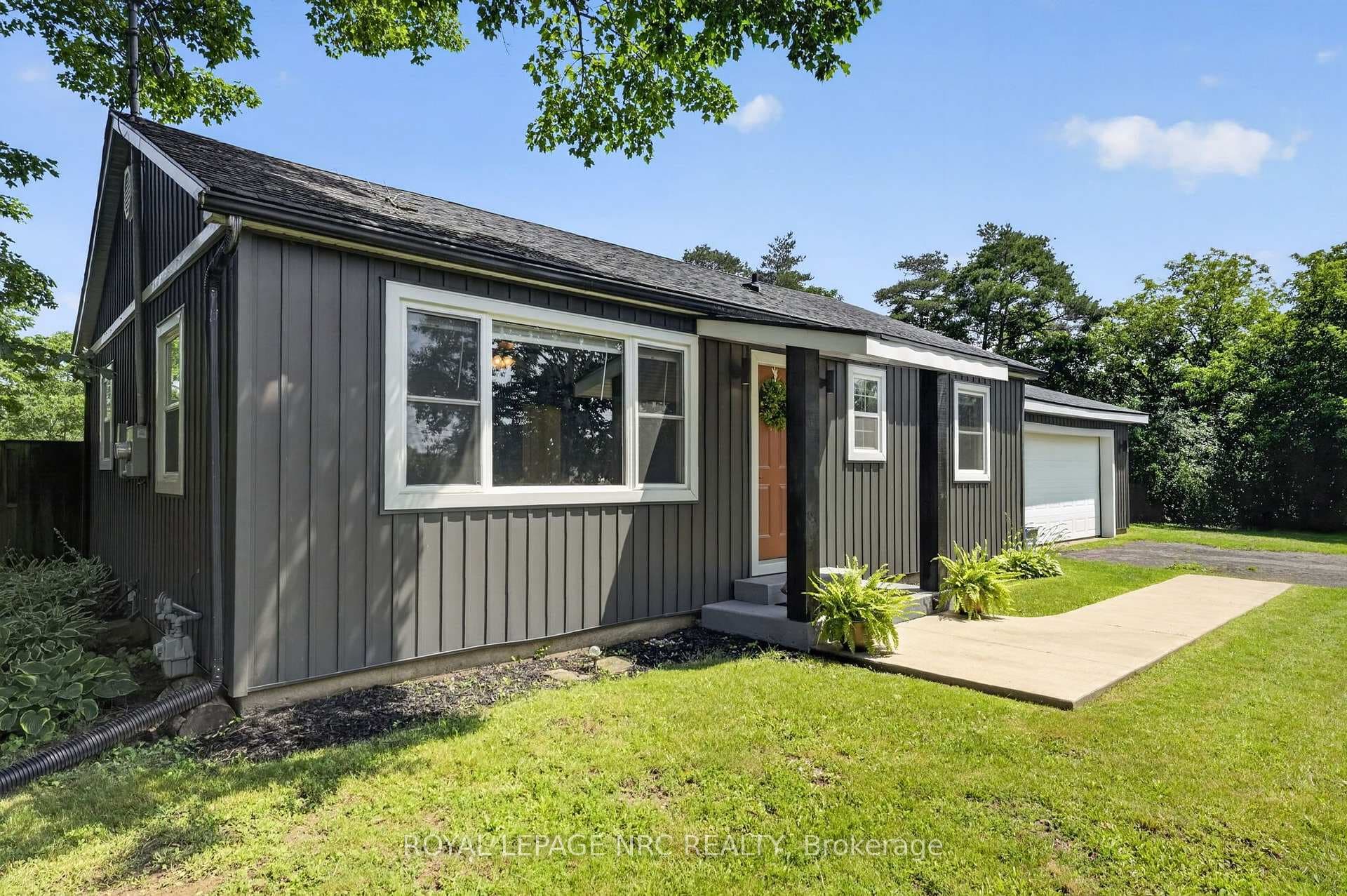 2944 Portage Trail photo 3