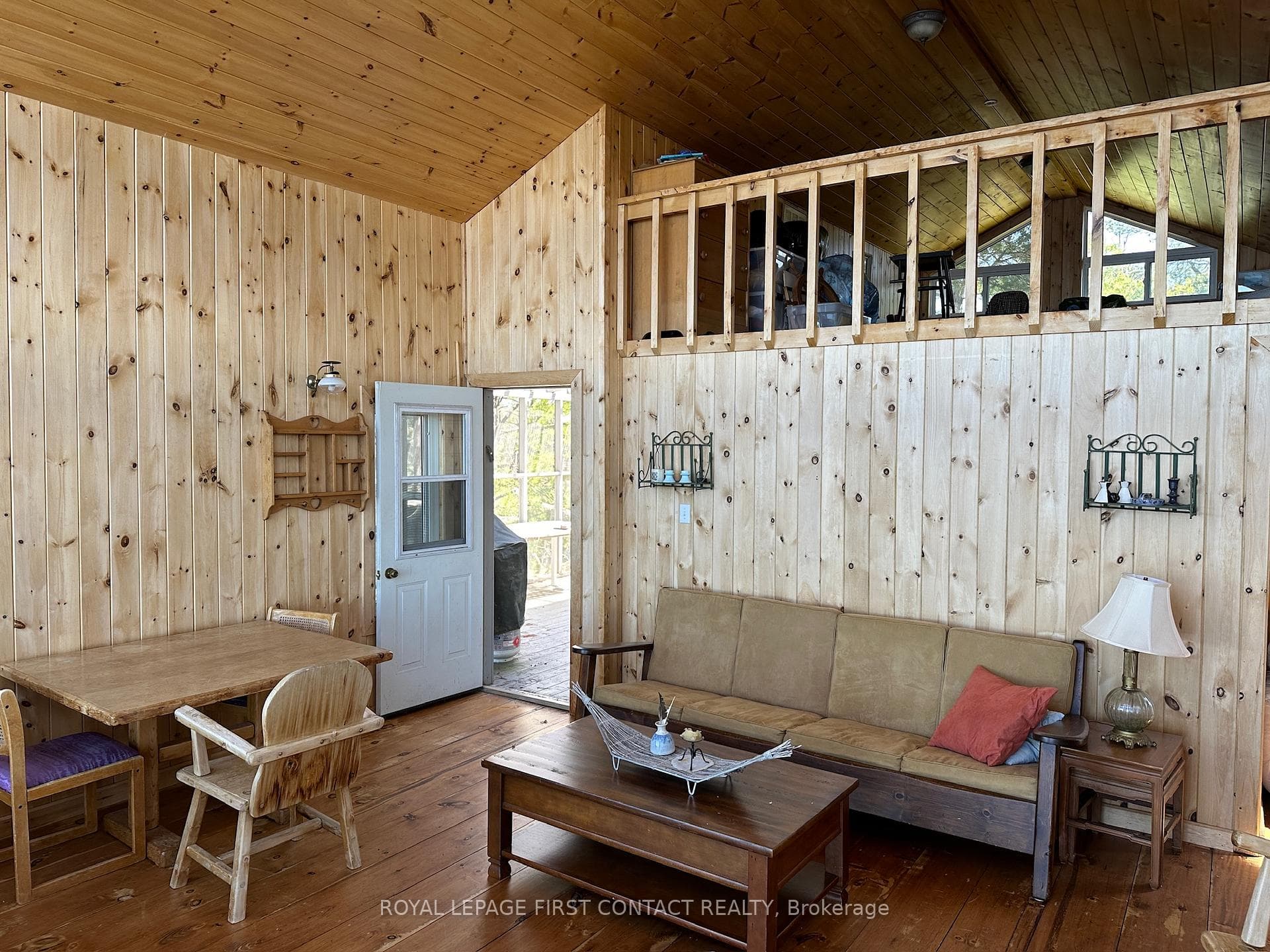 1 C393 Island N/A photo 27