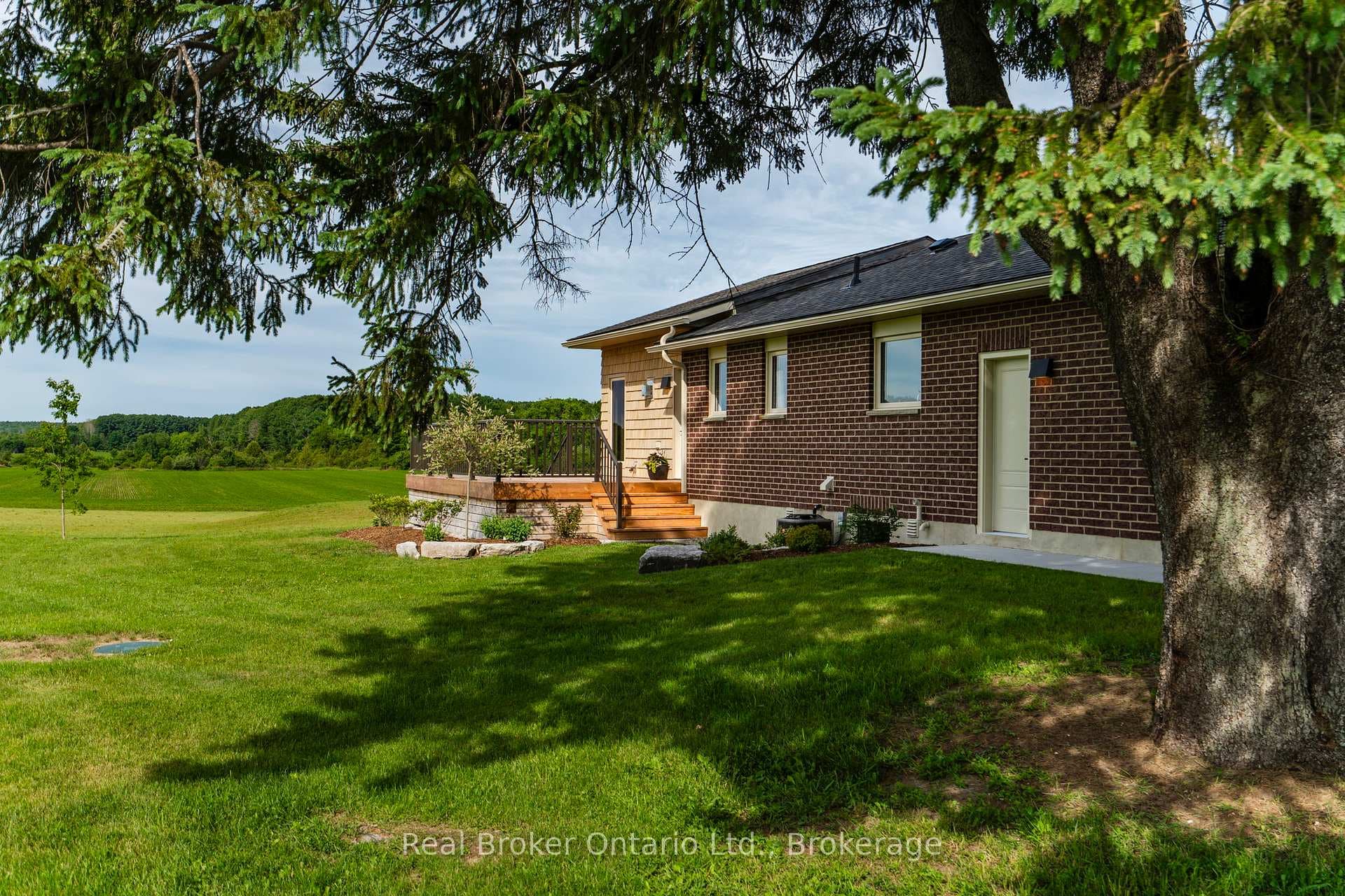930 Marshall Road photo 42