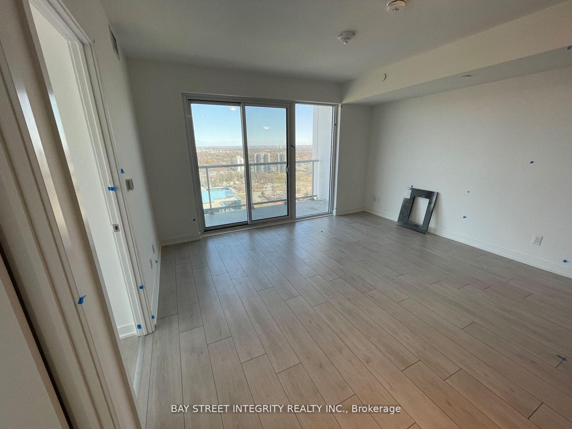 2031 KENNEDY Road Unit 3017 photo 3