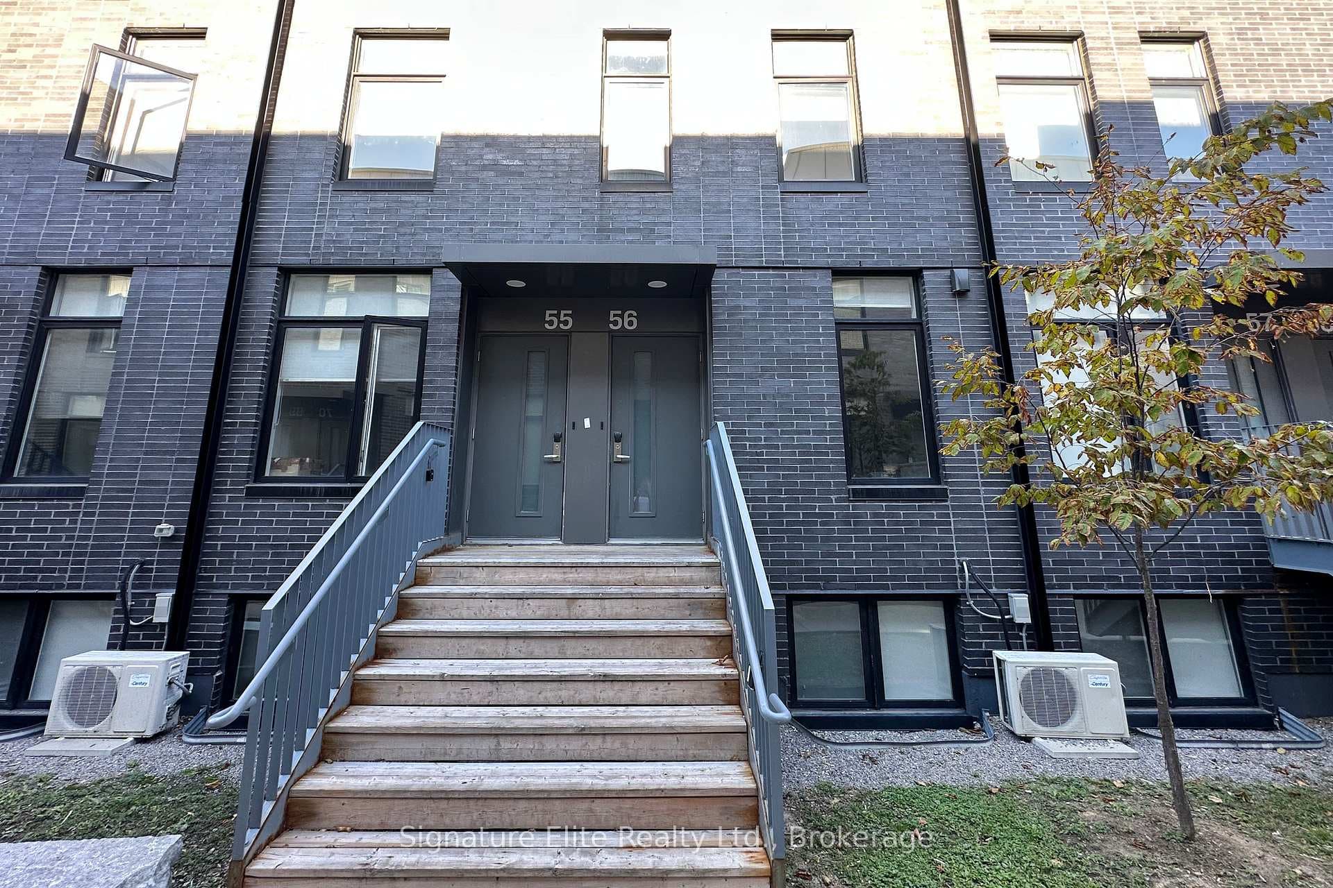 1740 Simcoe Street Unit 56 photo 1