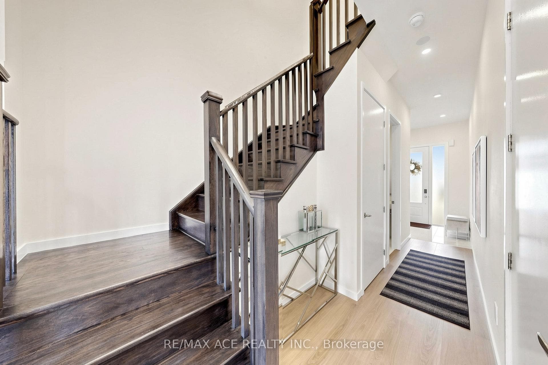 368 Elyse Court photo 21