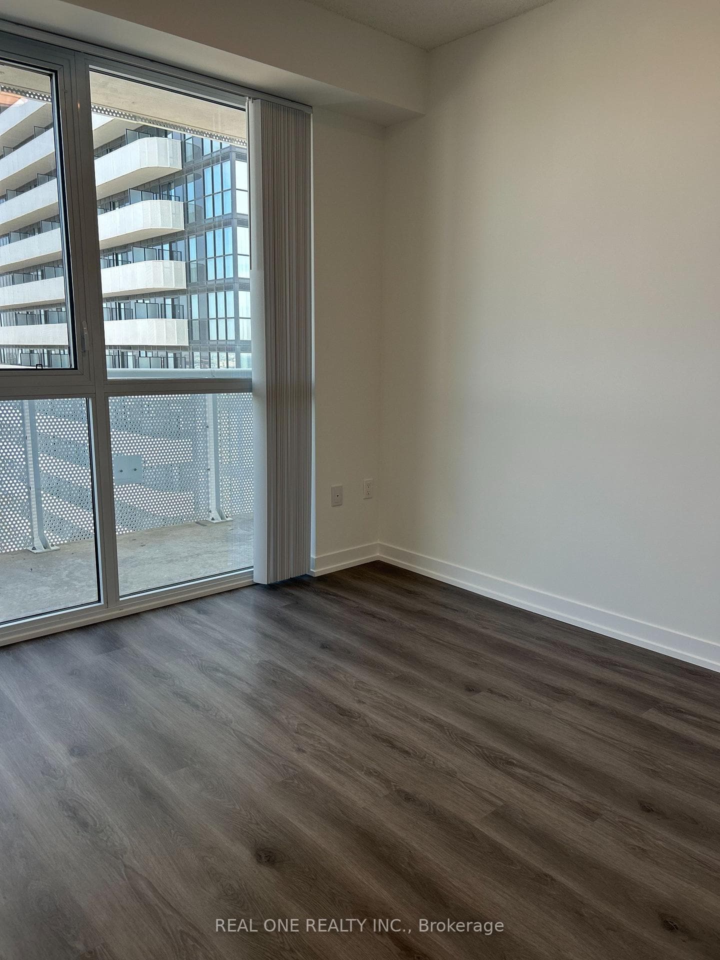 225 Commerce Street Unit 3105 photo 14