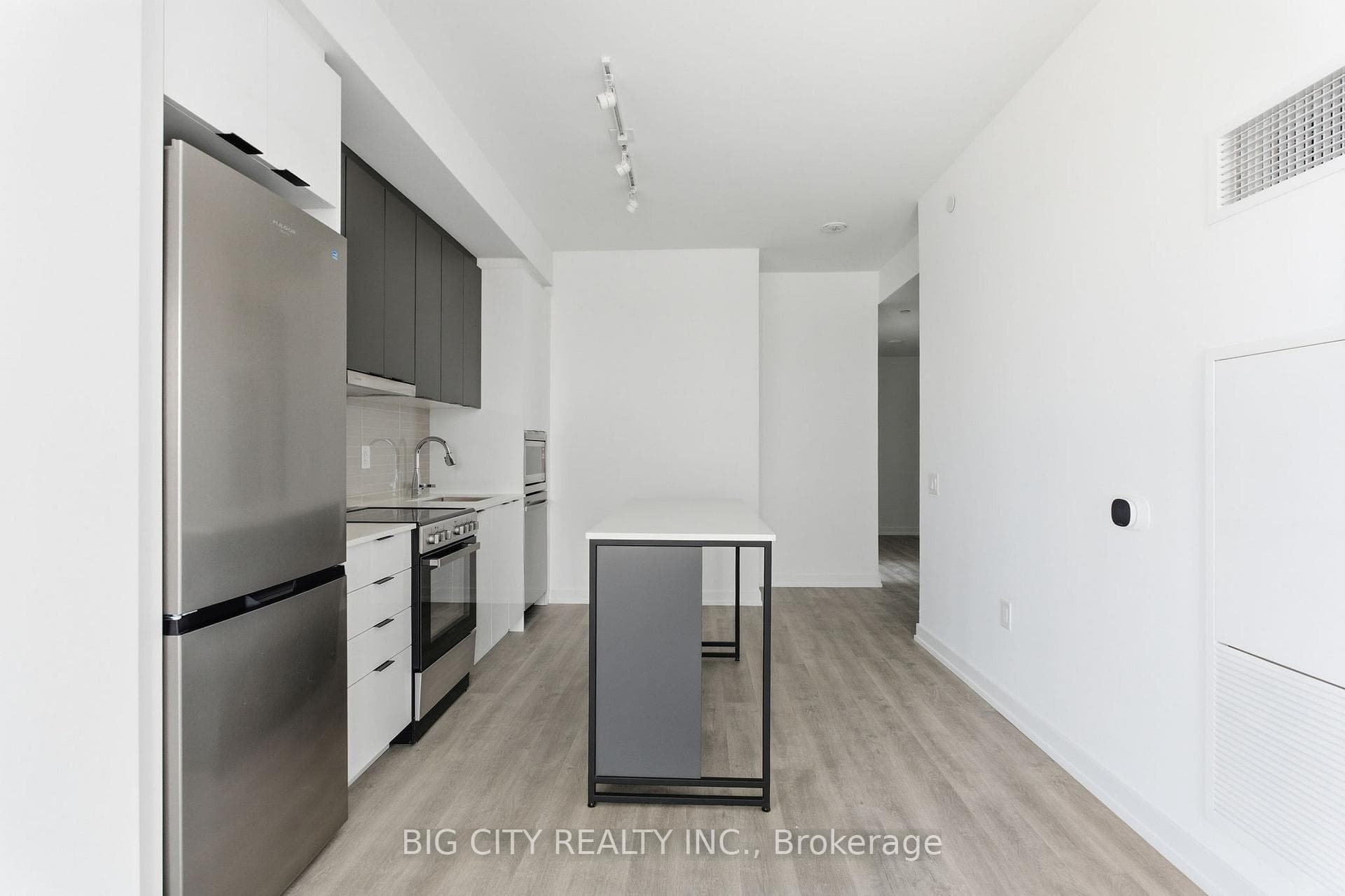 9751 Markham Road Unit 517 photo 8