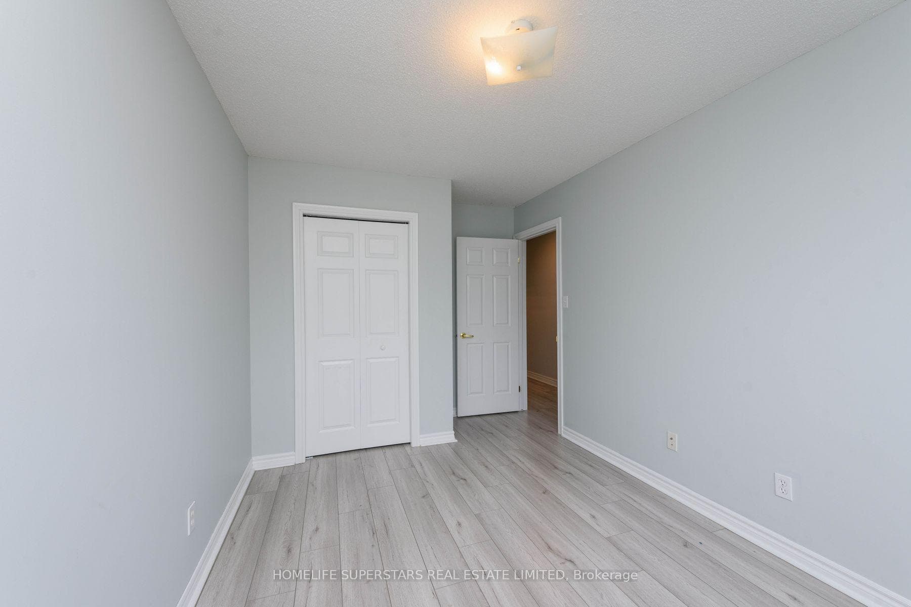 59 Thames Way photo 18