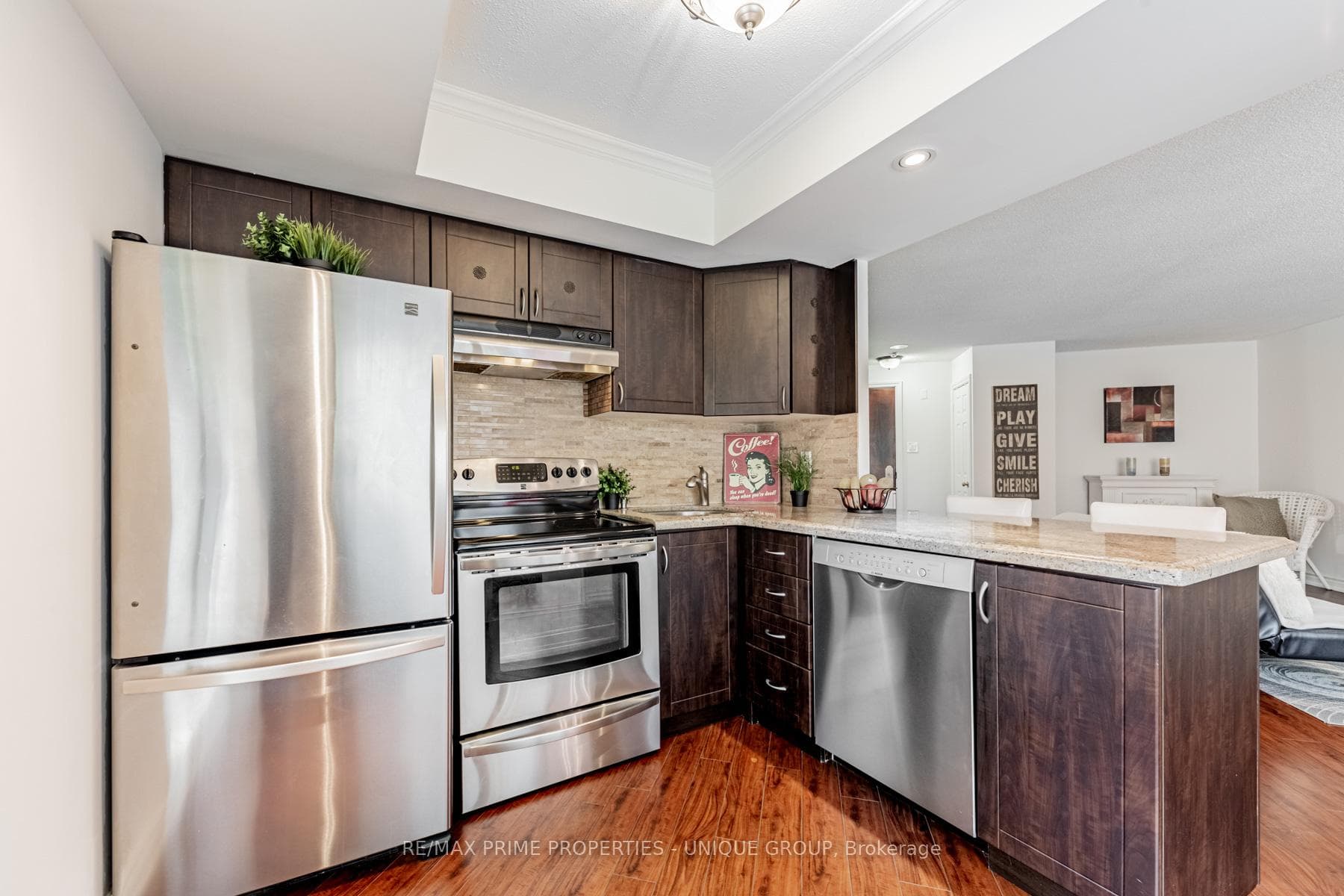1210 Don Mills Road Unit 225 photo 8