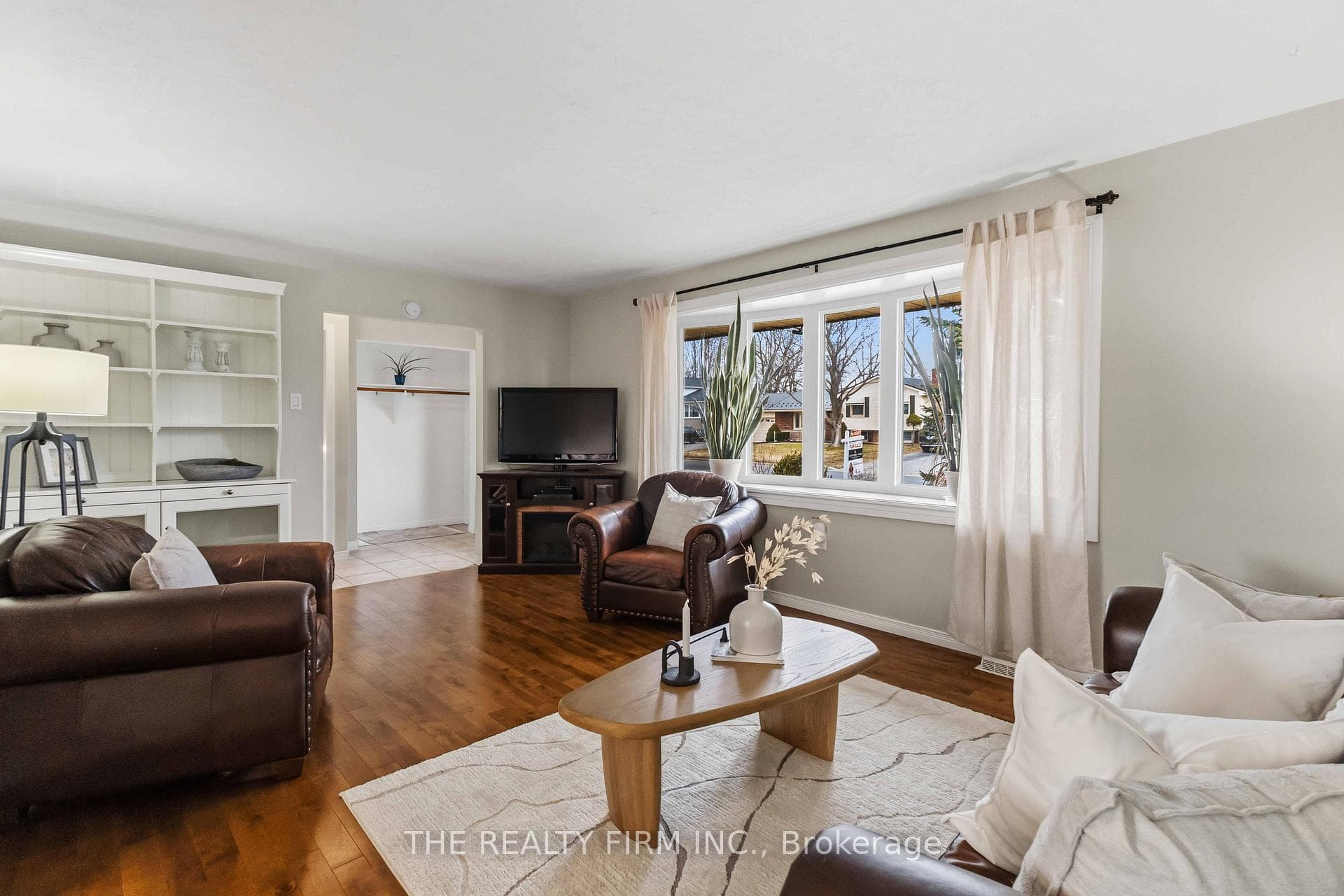 180 Rutherford Avenue photo 6