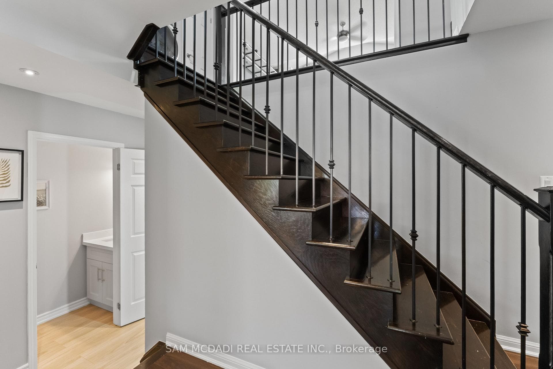 920 Clark Boulevard photo 14