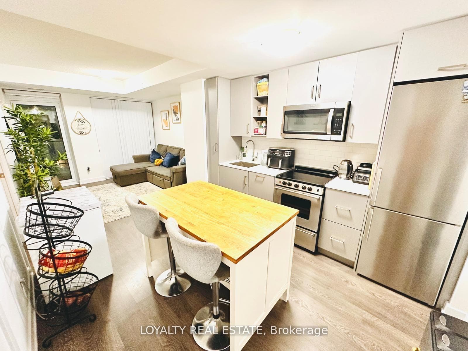 251 Manitoba Street Unit 311 photo 6