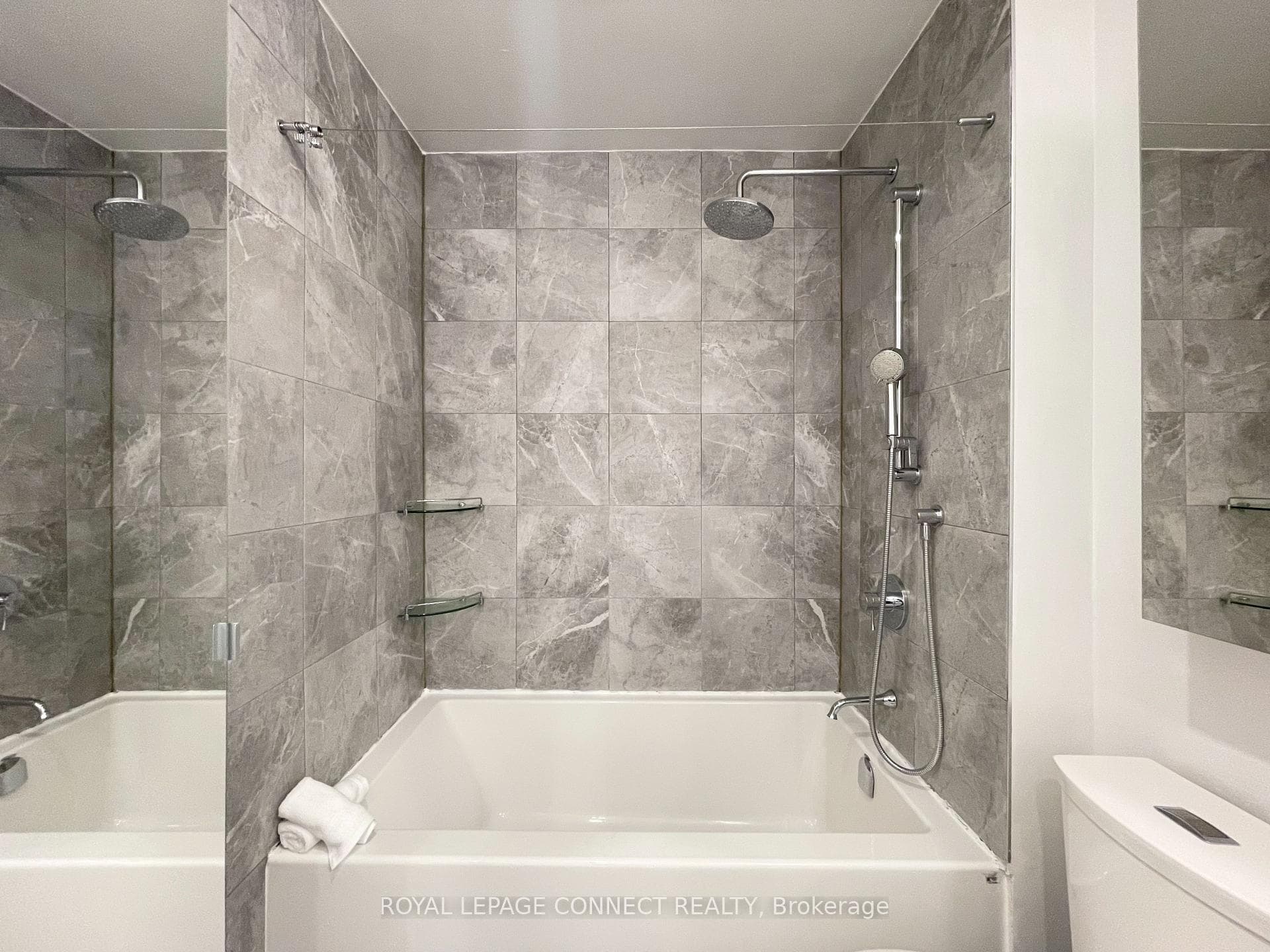 1050 Shawnmarr Road Unit 88 photo 21