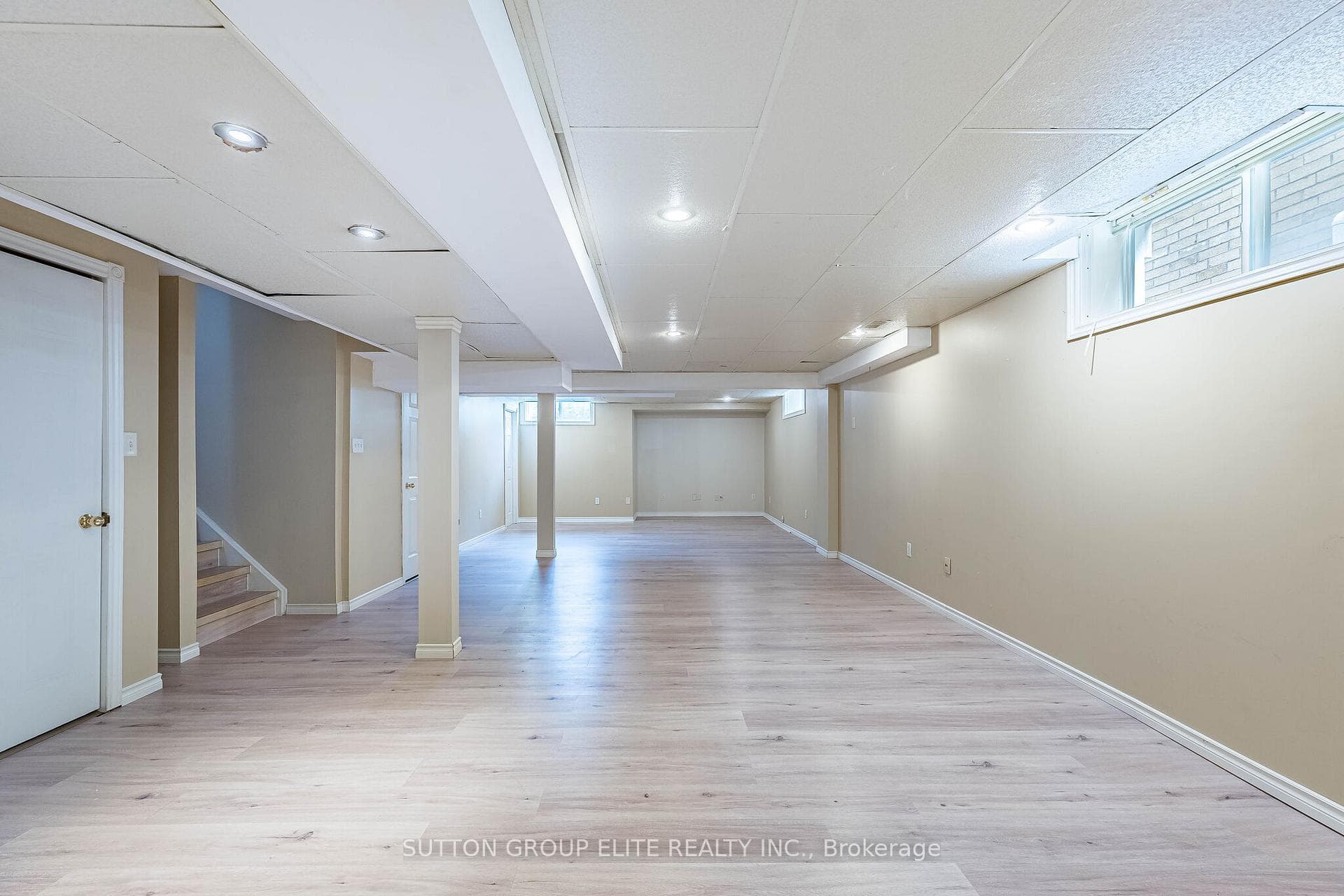 69 Legend Lane photo 38