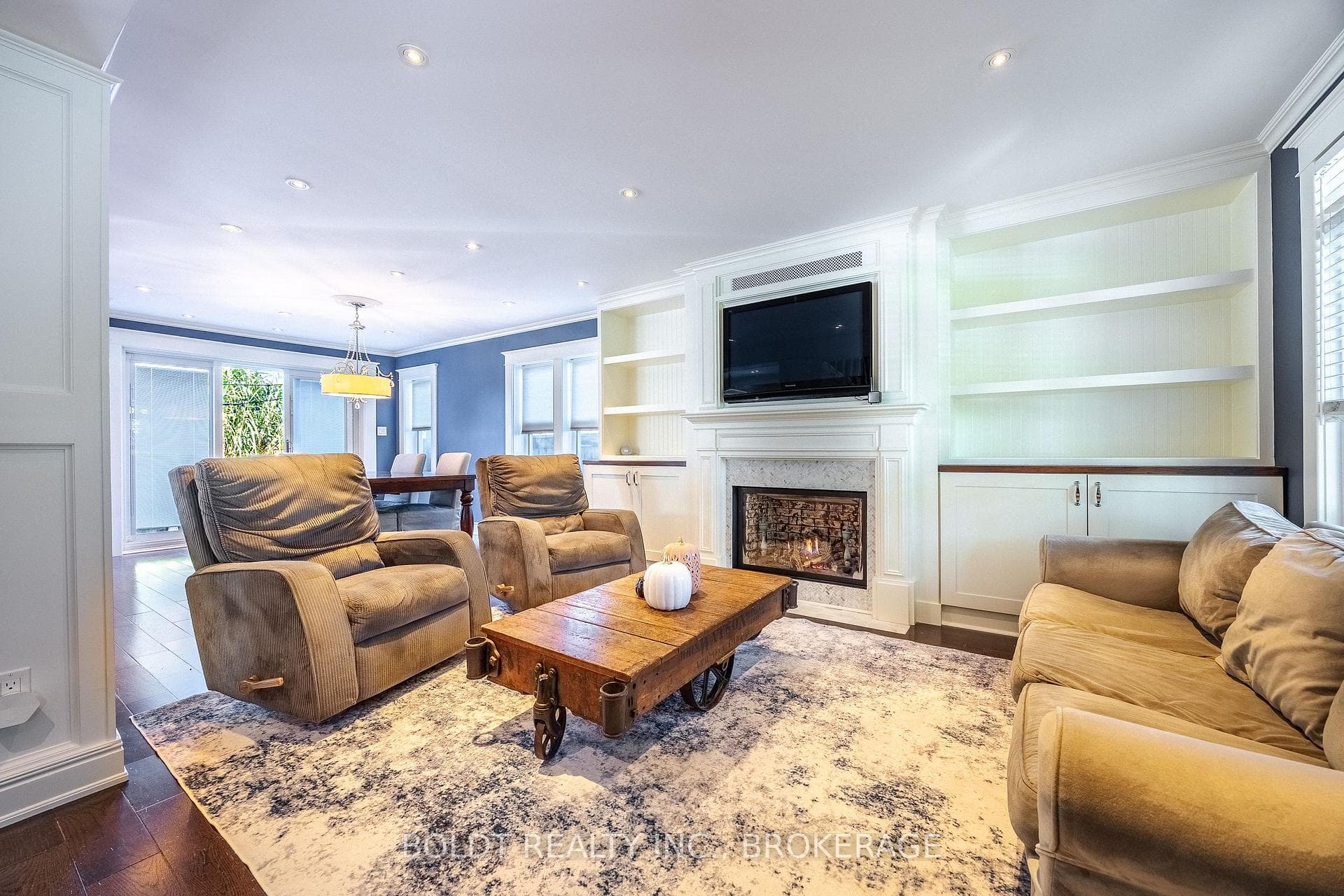 536 Thorold Road photo 5