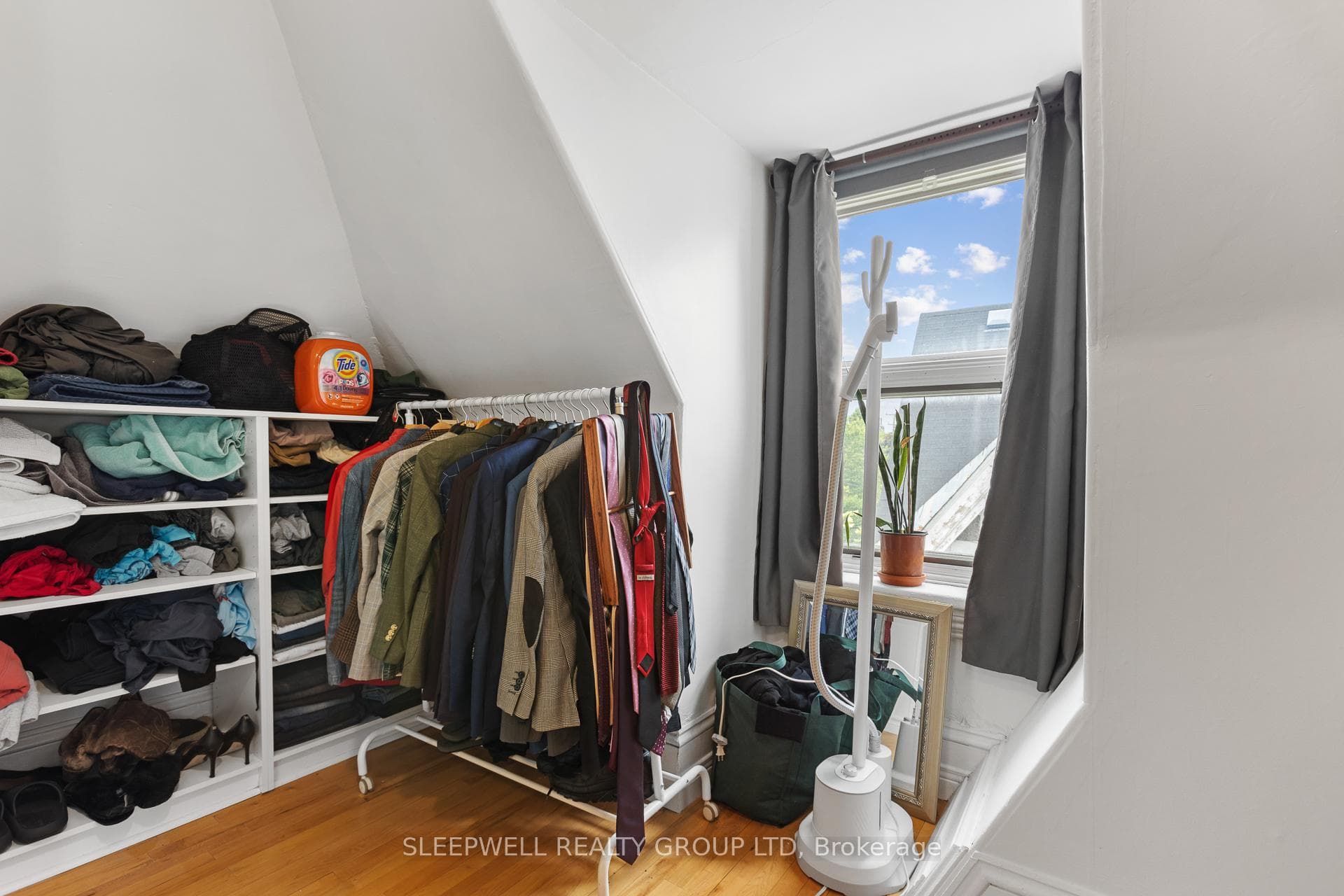86 Fourth Avenue photo 18