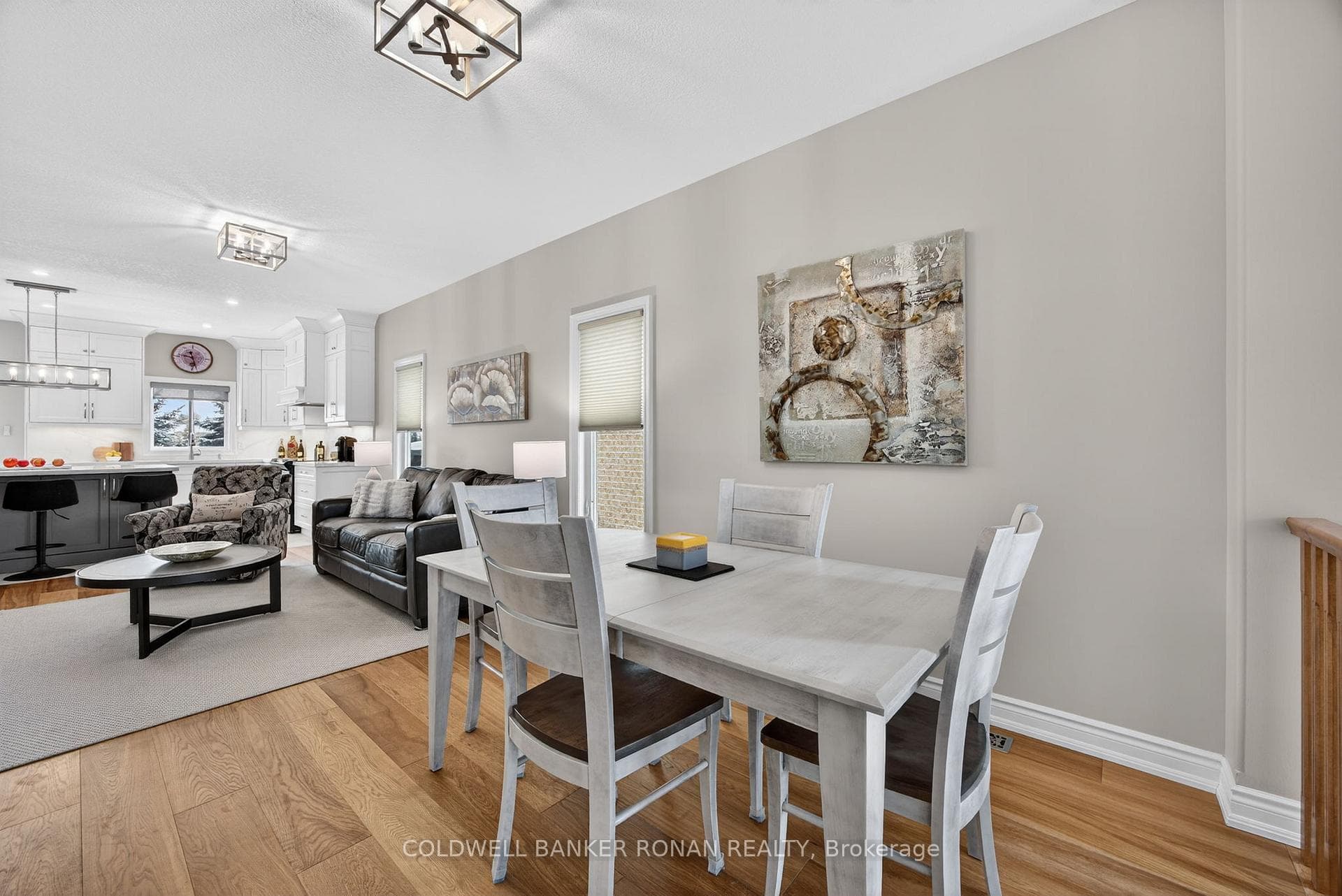 126 Gray Avenue photo 5