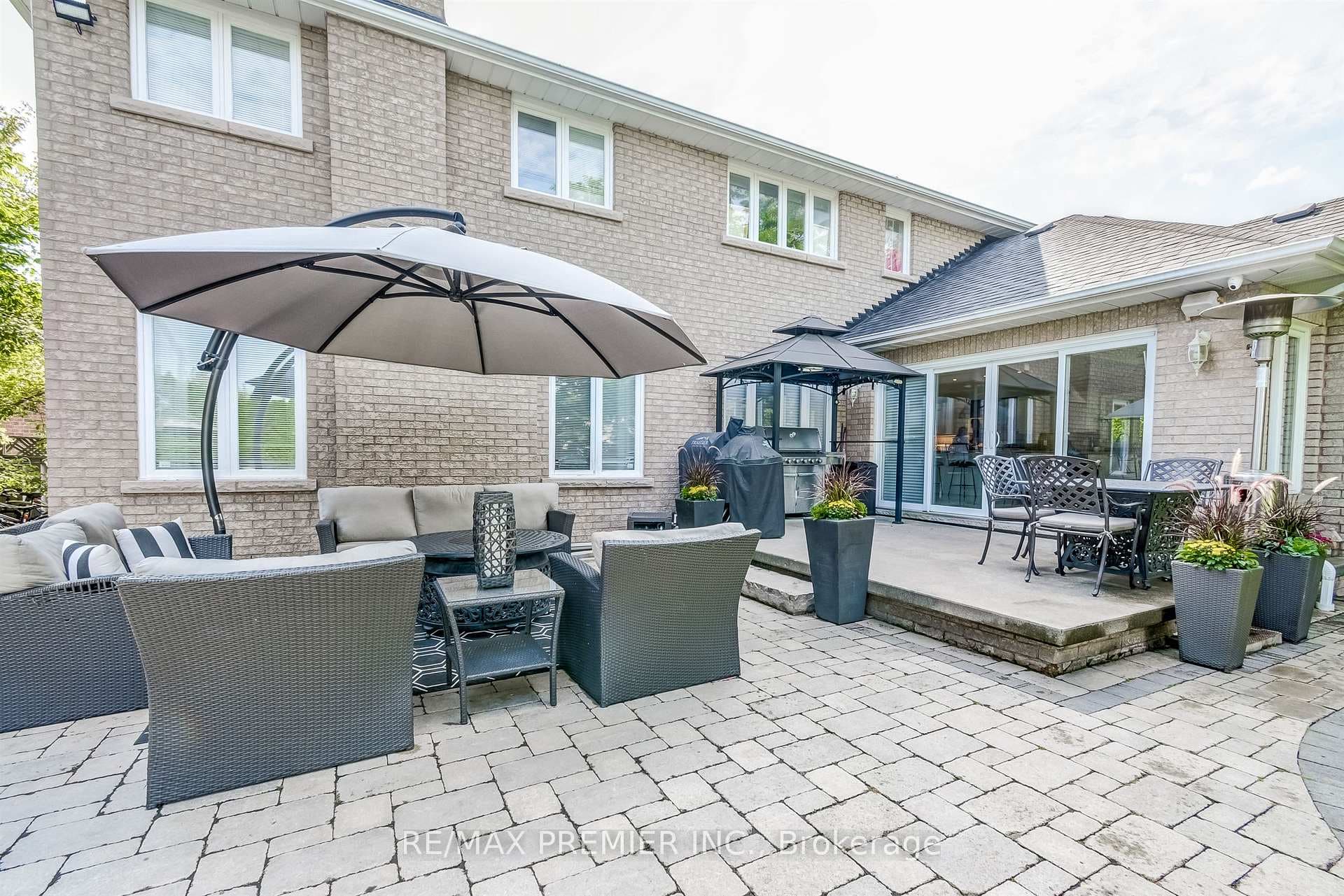 298 Castlehill Road photo 38